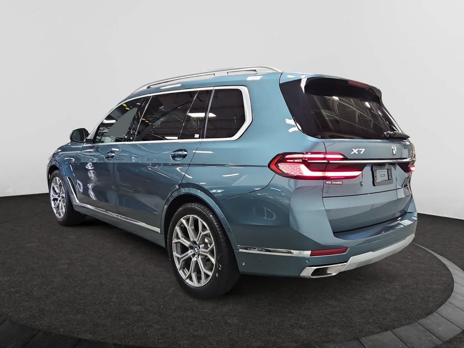 used 2024 BMW X7 car, priced at $79,998