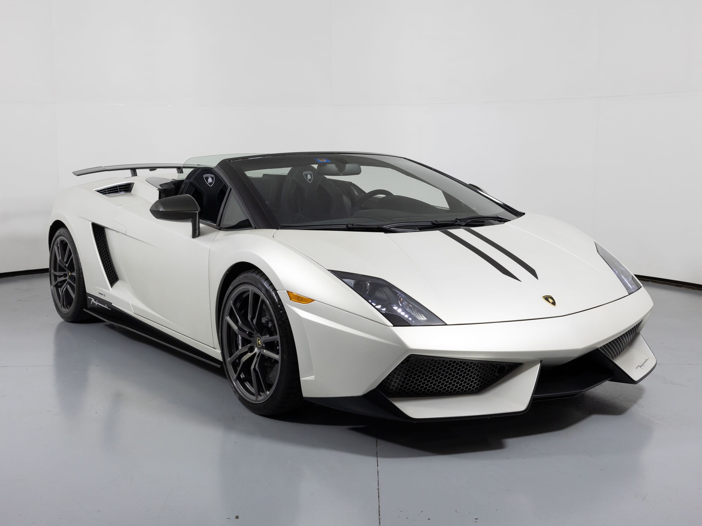 used 2012 Lamborghini Gallardo car, priced at $199,900