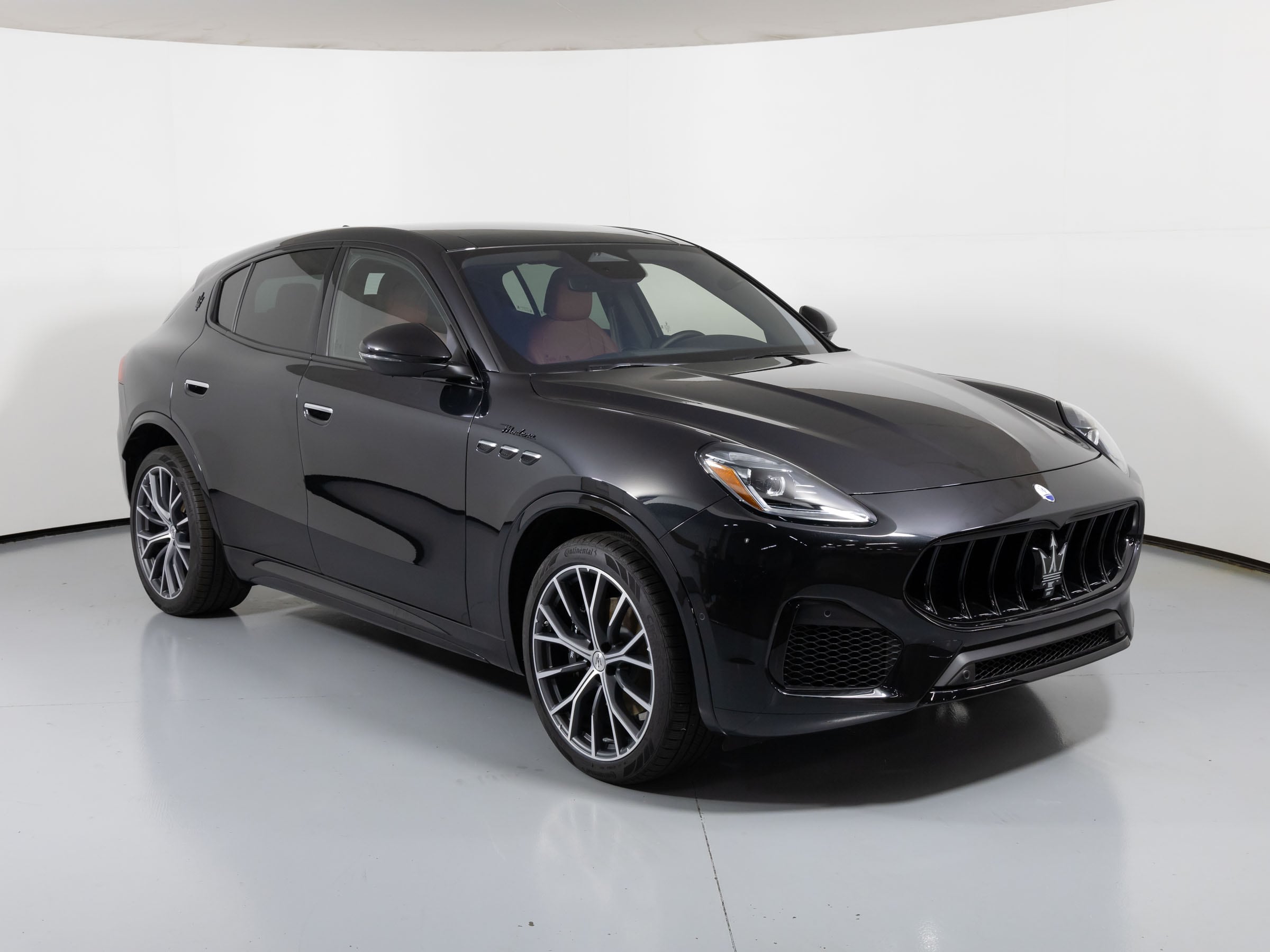 new 2023 Maserati Grecale car, priced at $70,401