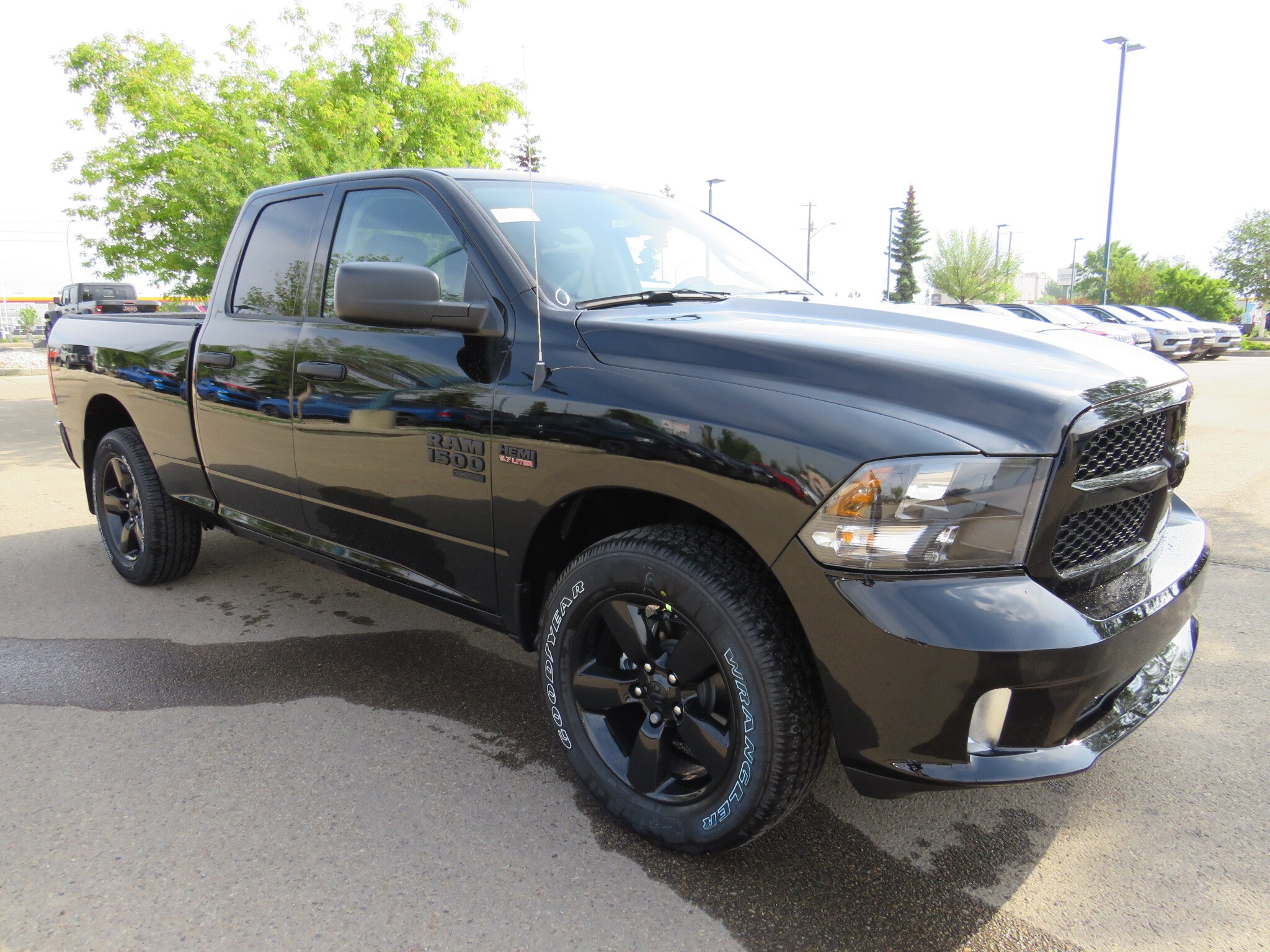 new 2023 Ram 1500 Classic car, priced at $55,907