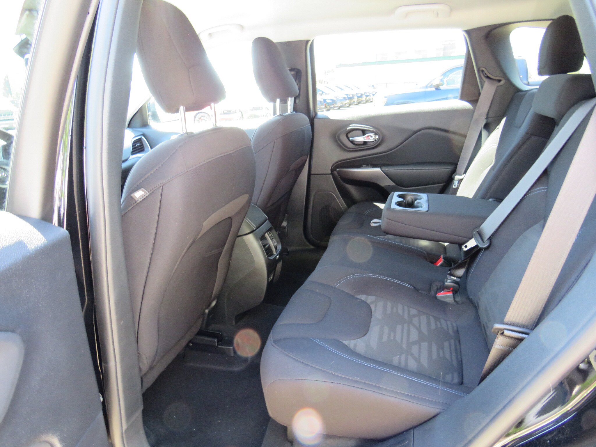 new 2022 Jeep Cherokee car, priced at $45,785