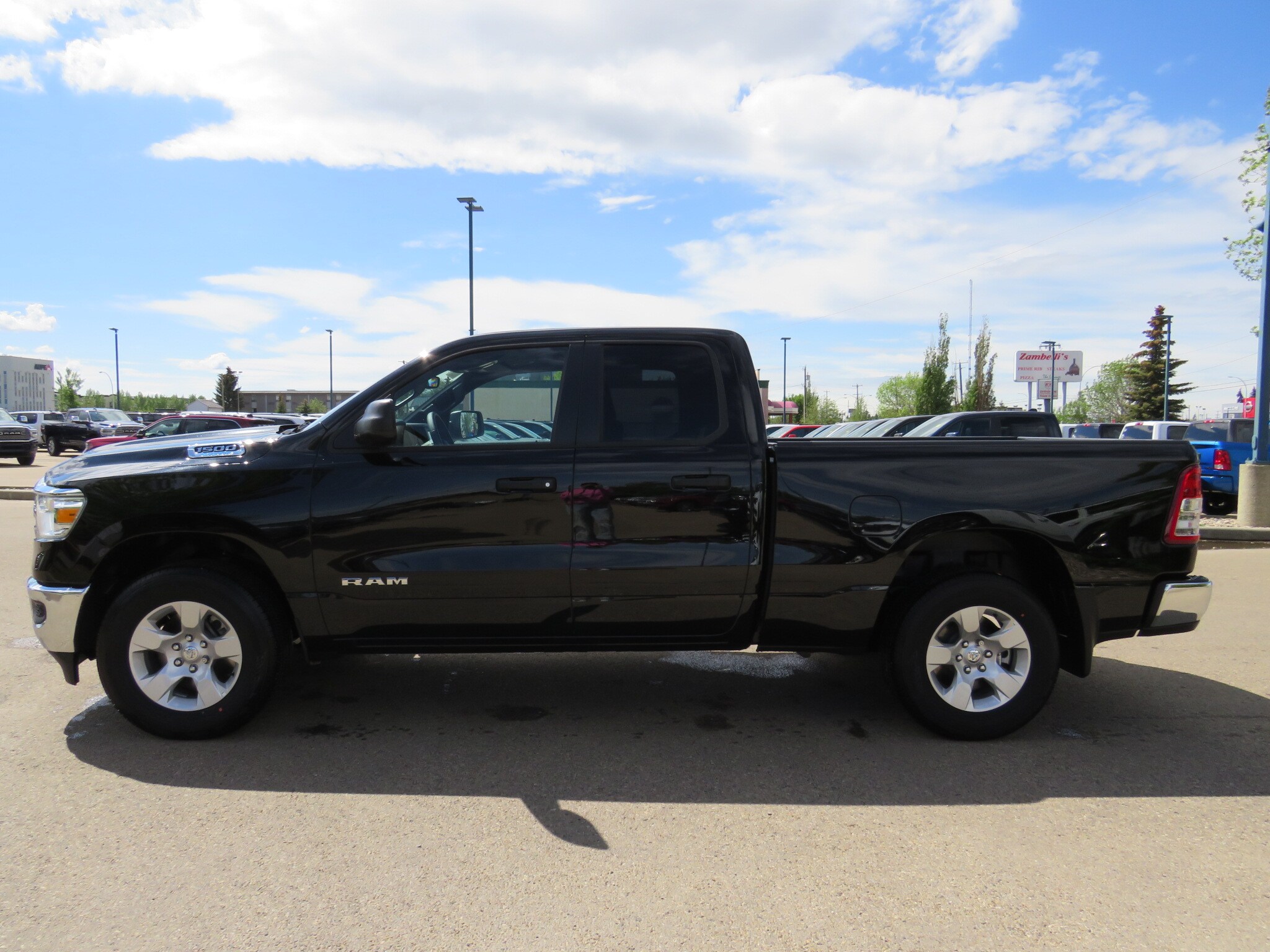 new 2022 Ram 1500 car, priced at $49,985