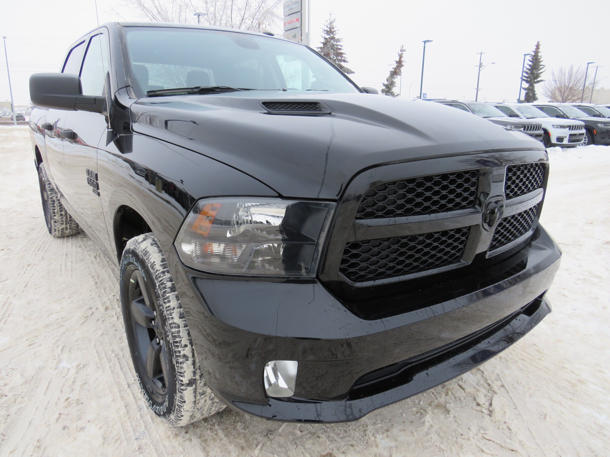 new 2022 Ram 1500 Classic car, priced at $52,839