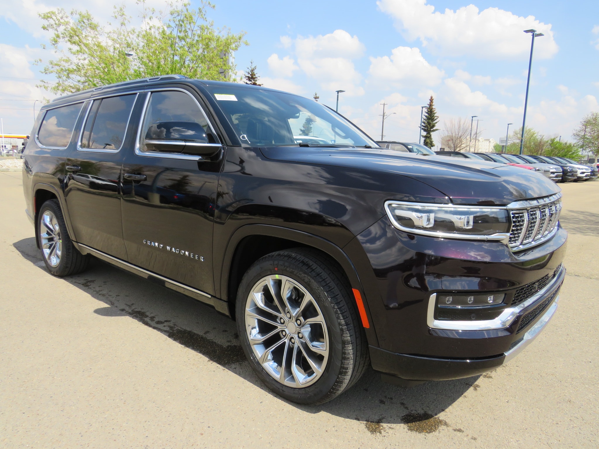 new 2023 Jeep Grand Wagoneer L car, priced at $127,060