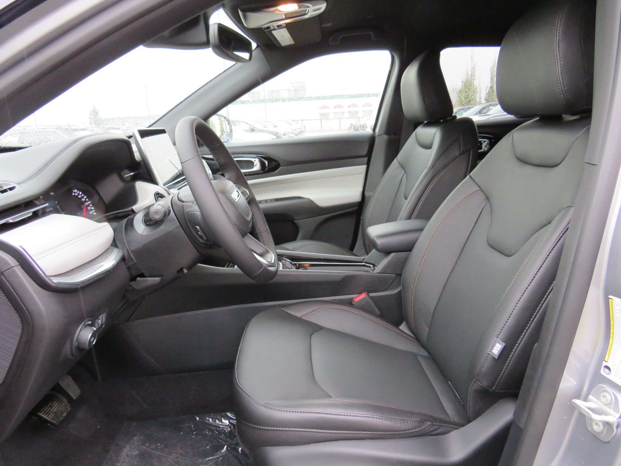 new 2023 Jeep Compass car, priced at $46,535