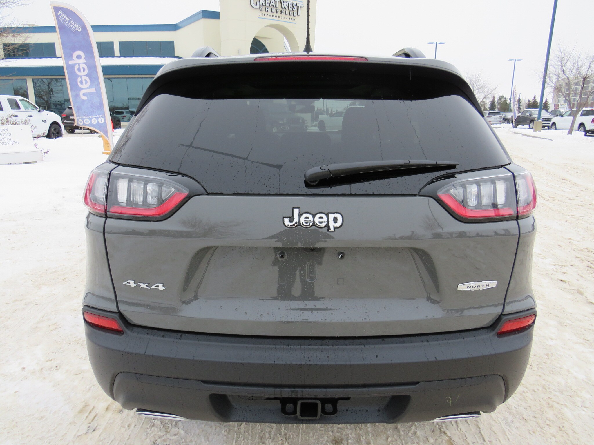 new 2022 Jeep Cherokee car, priced at $50,870