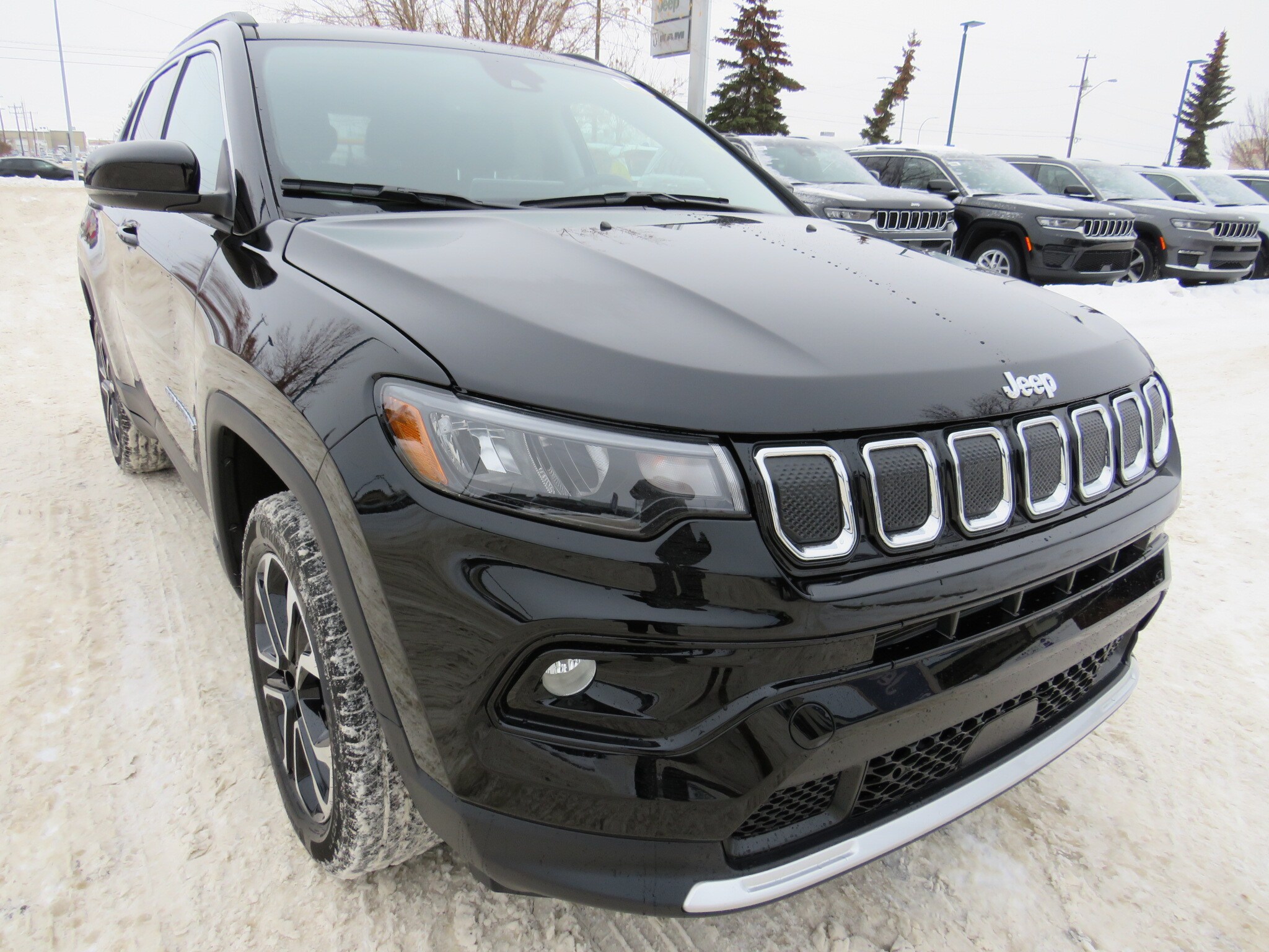 new 2022 Jeep Compass car, priced at $43,335