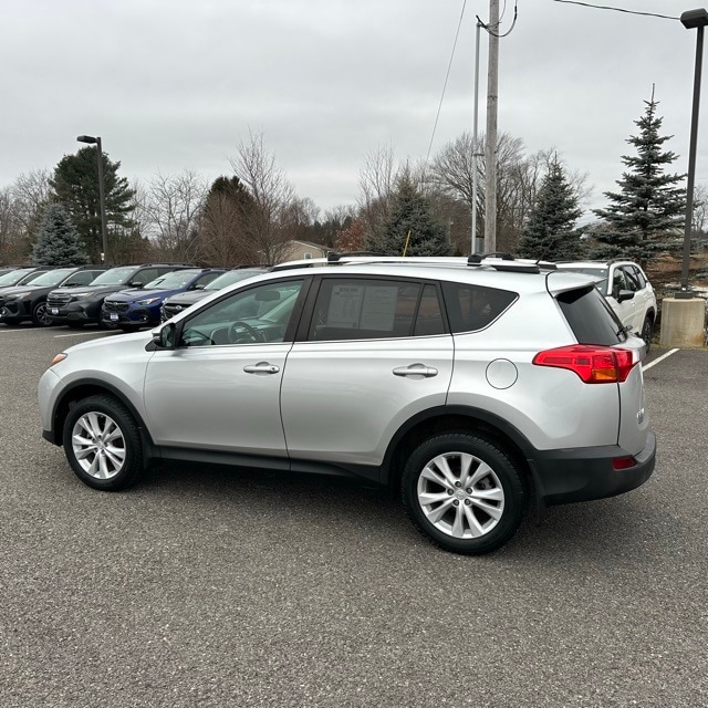 used 2013 Toyota RAV4 car