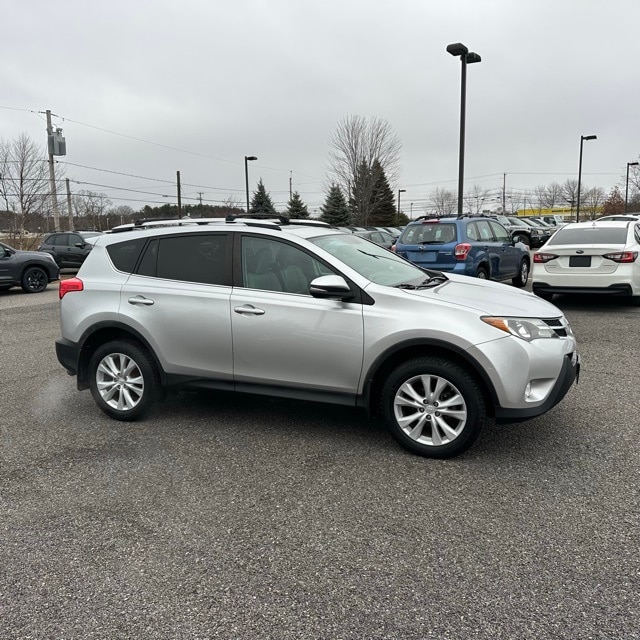 used 2013 Toyota RAV4 car