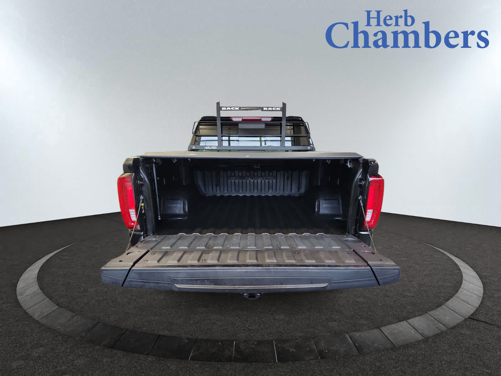 used 2021 GMC Sierra 1500 car, priced at $45,997