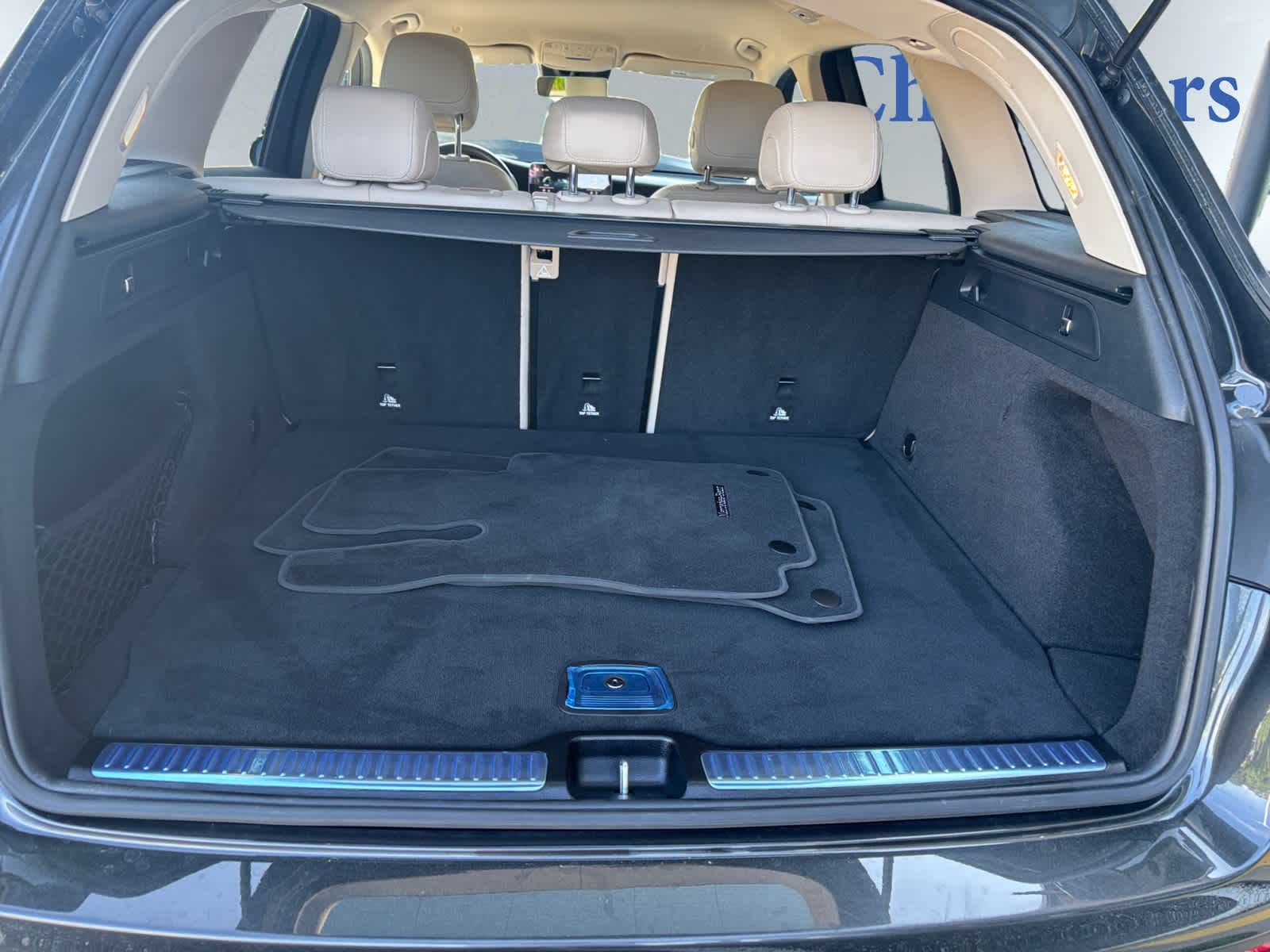 used 2022 Mercedes-Benz GLC 300 car, priced at $35,998