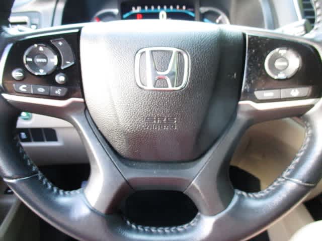 used 2022 Honda Pilot car, priced at $32,997