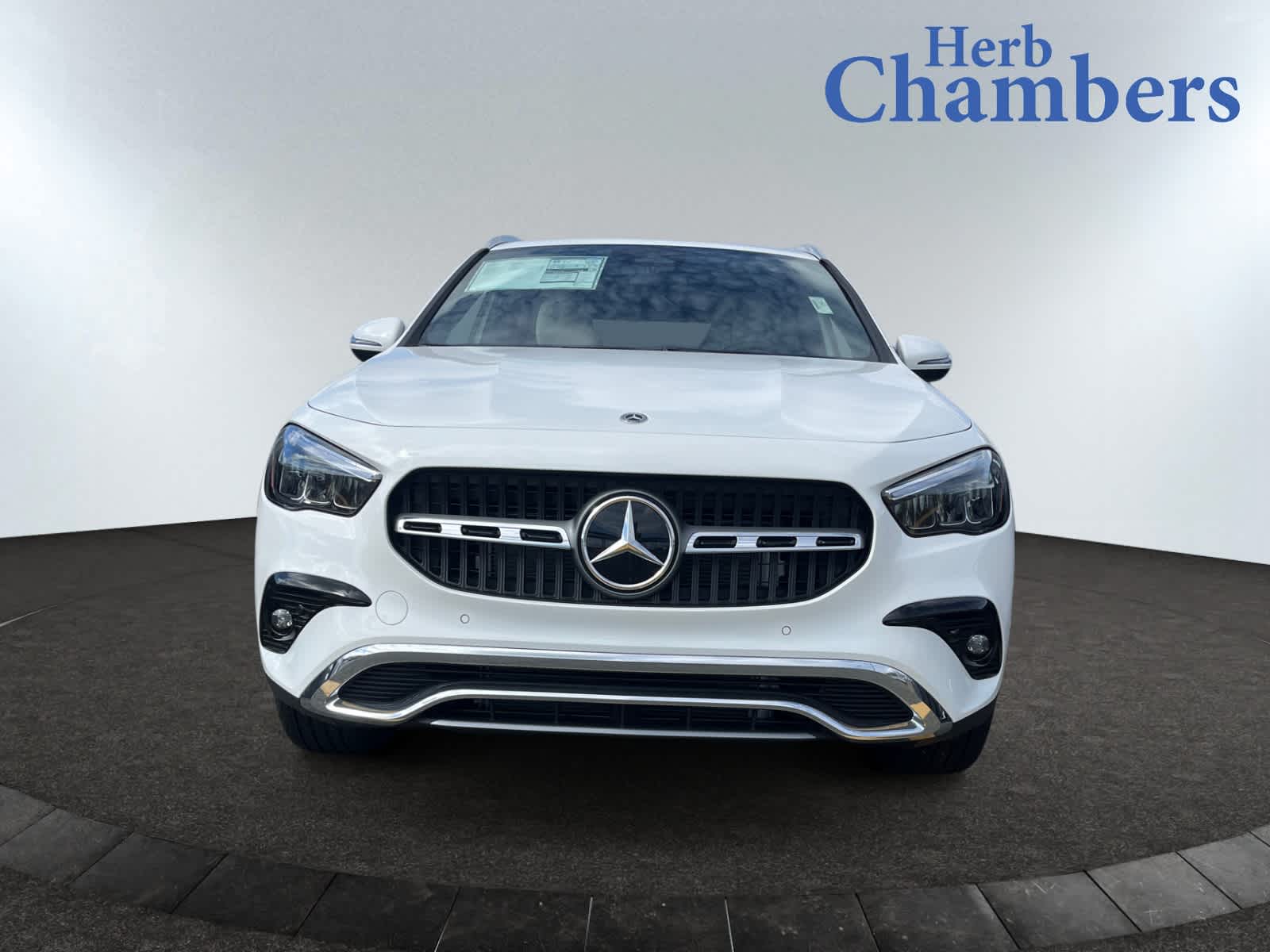 new 2025 Mercedes-Benz GLA 250 car