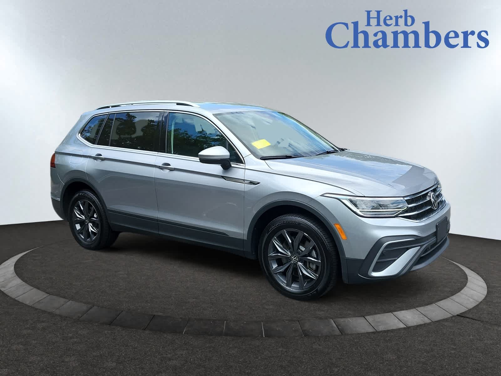 used 2024 Volkswagen Tiguan car, priced at $27,397