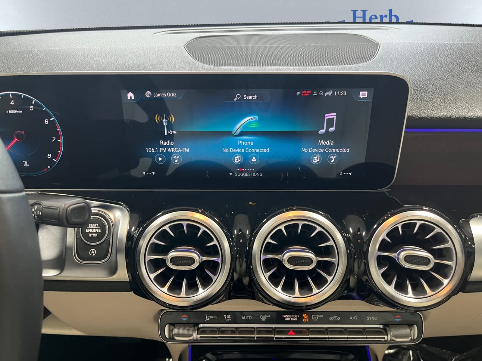 used 2021 Mercedes-Benz GLB 250 car, priced at $29,998