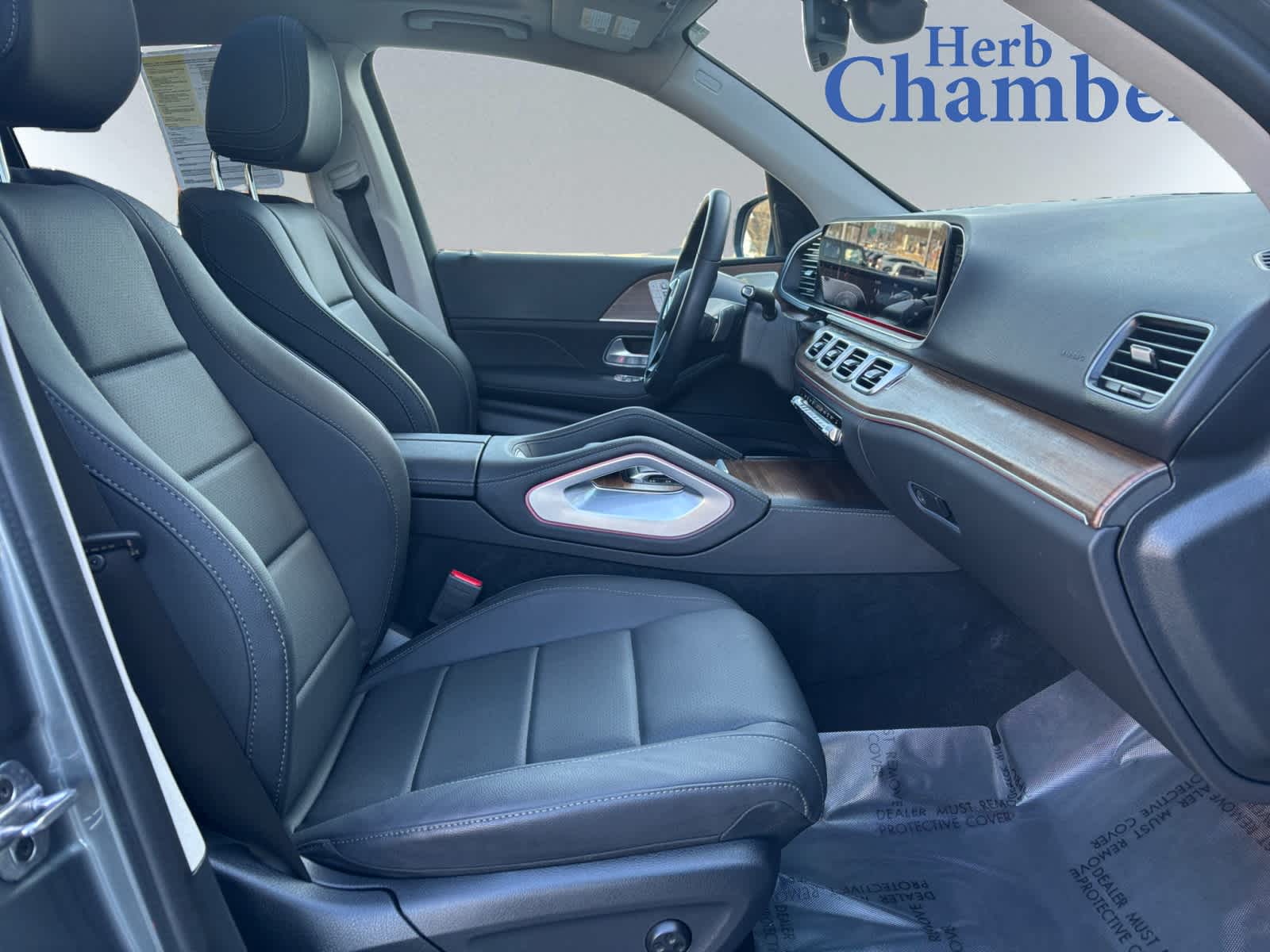 used 2025 Mercedes-Benz GLE 350 car, priced at $67,998