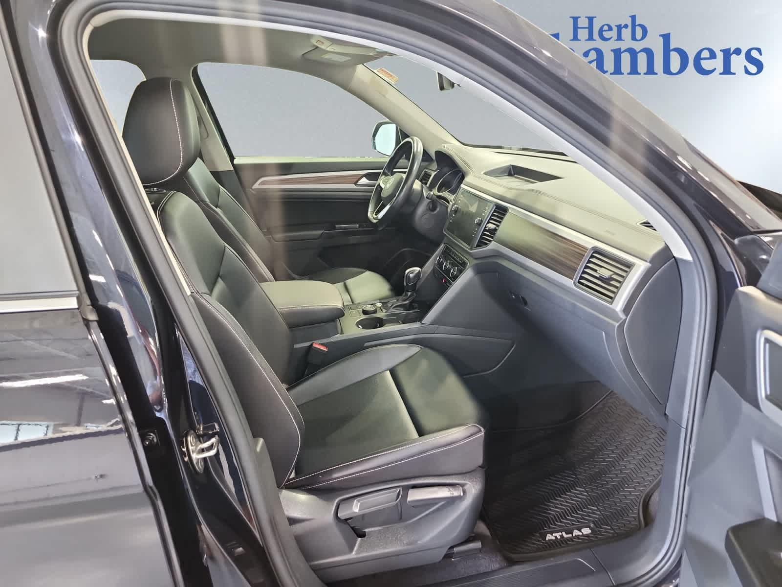 used 2021 Volkswagen Atlas car, priced at $27,997