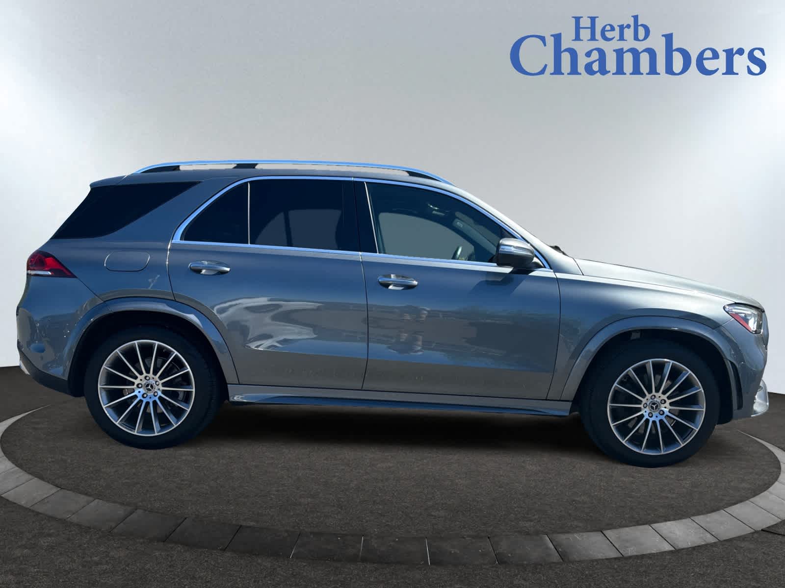 used 2021 Mercedes-Benz GLE 450 car, priced at $53,498