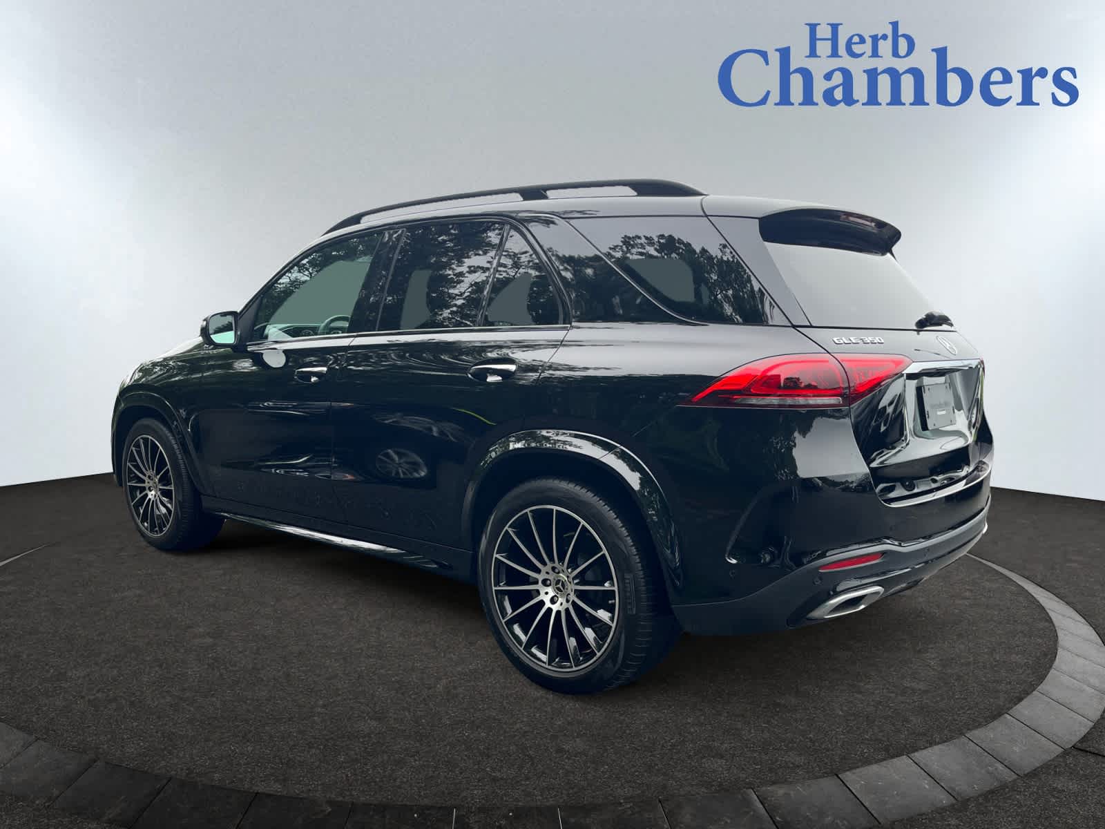 used 2022 Mercedes-Benz GLE 350 car, priced at $51,998