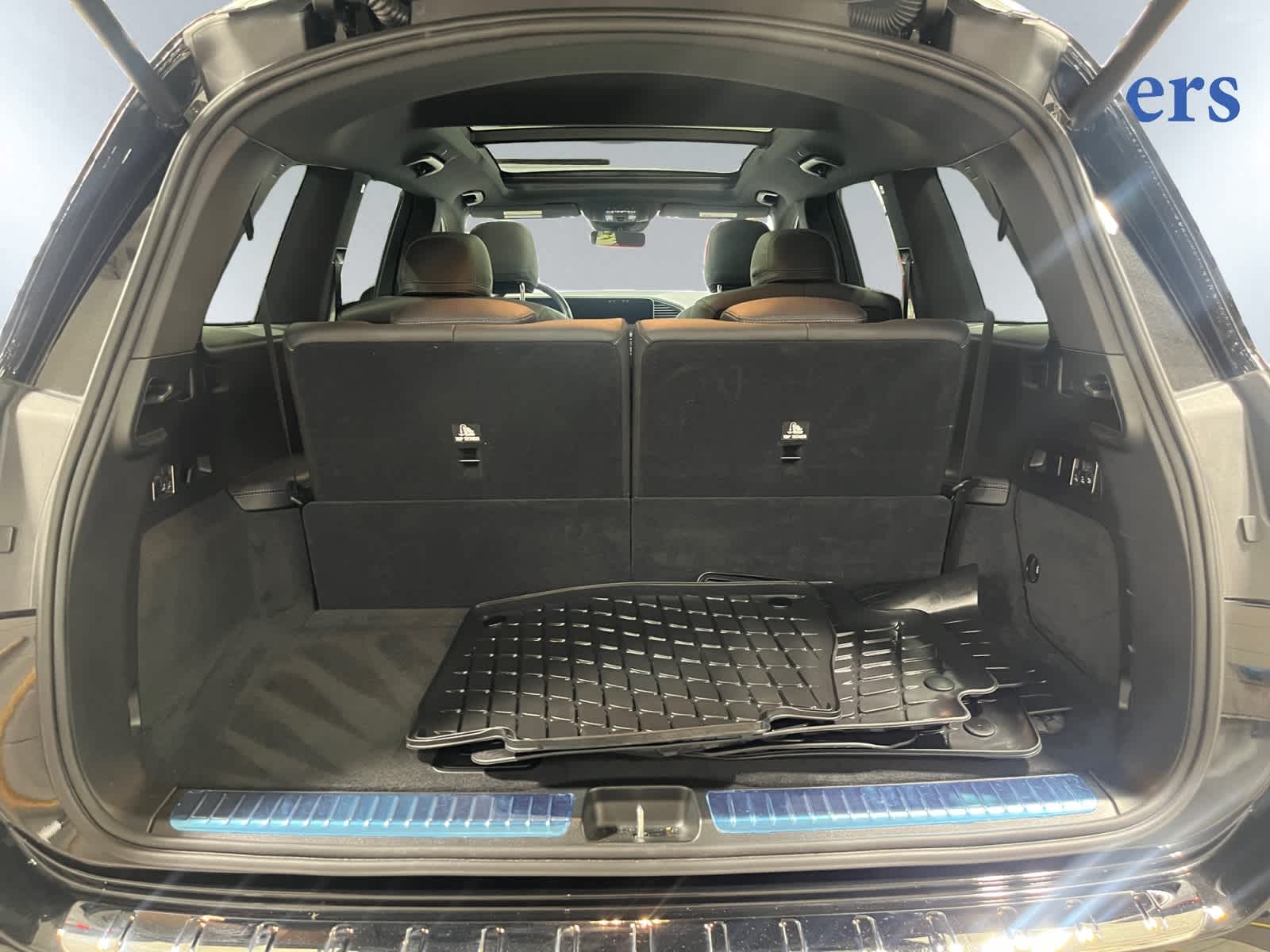 used 2025 Mercedes-Benz GLS 450 car, priced at $79,998