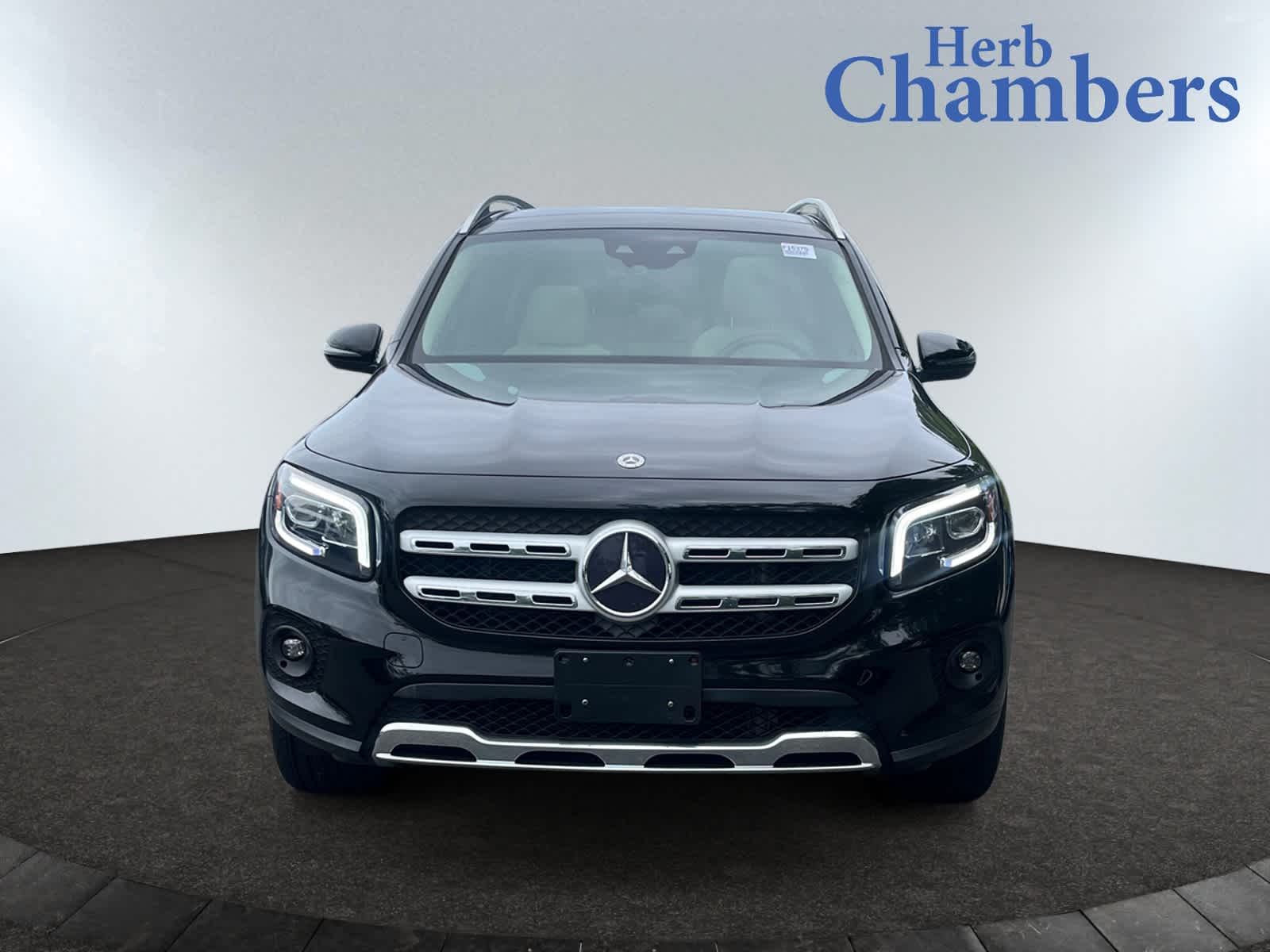 used 2021 Mercedes-Benz GLB 250 car, priced at $29,998