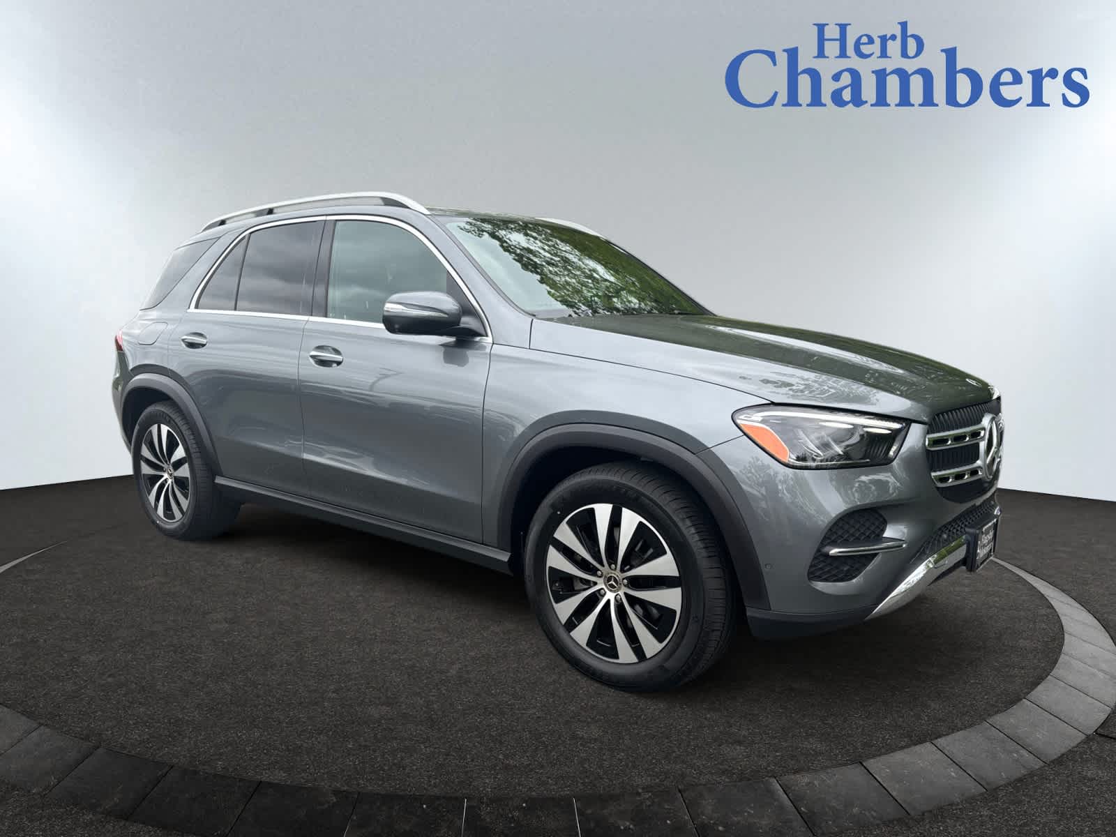 used 2025 Mercedes-Benz GLE 350 car, priced at $63,998