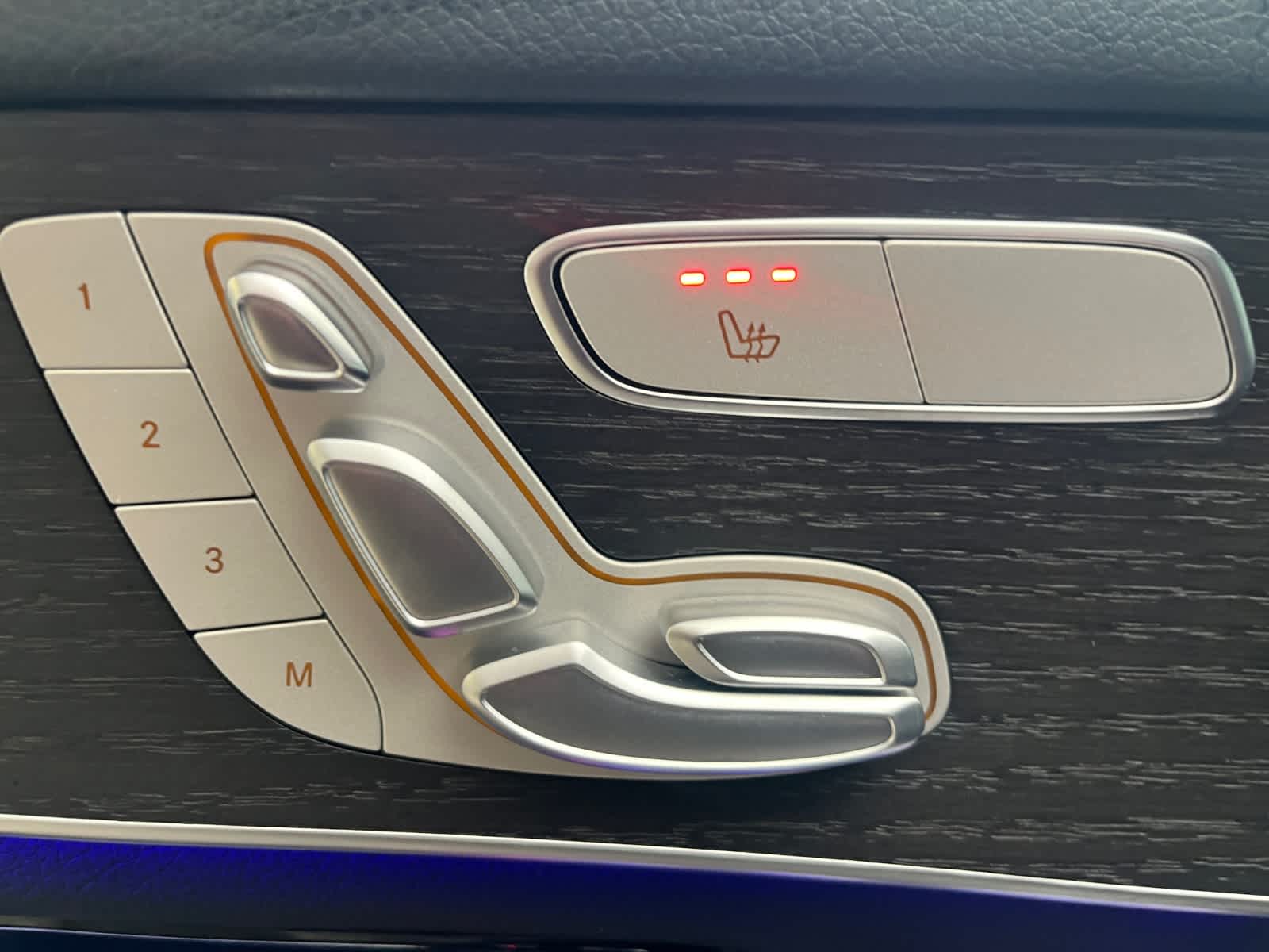 used 2022 Mercedes-Benz GLC 300 car, priced at $35,998