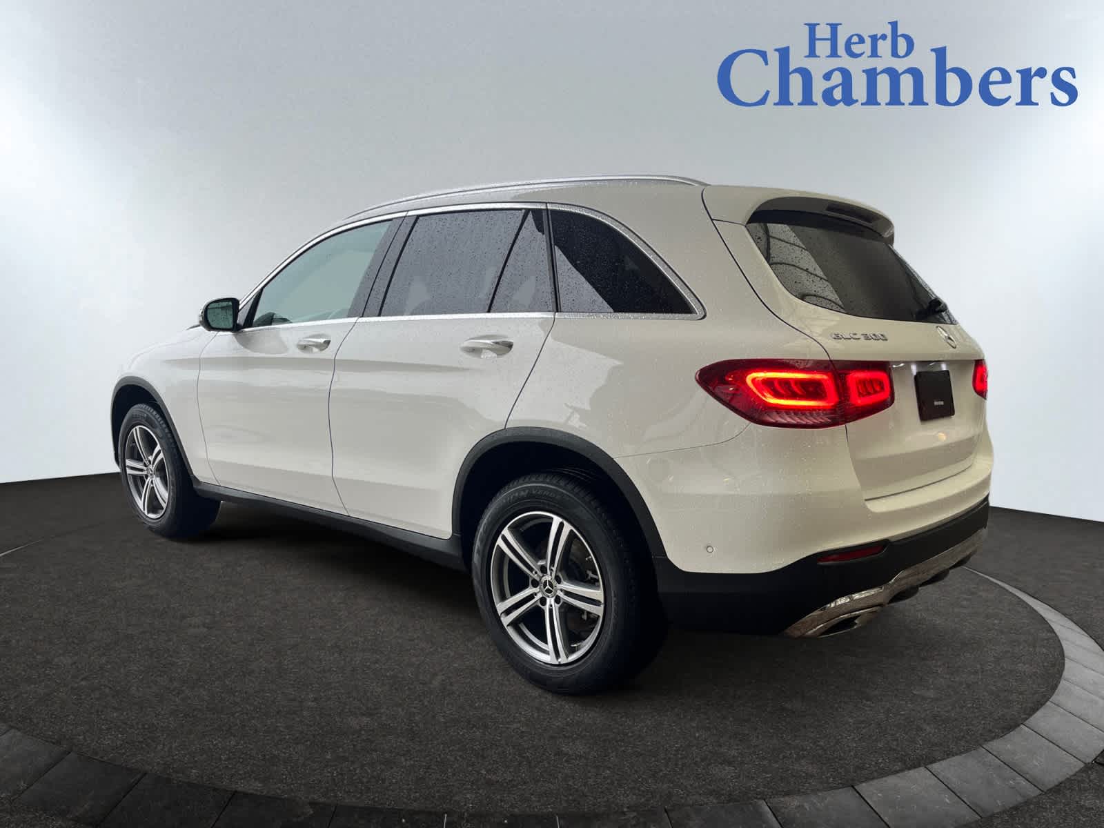 used 2022 Mercedes-Benz GLC 300 car, priced at $35,998