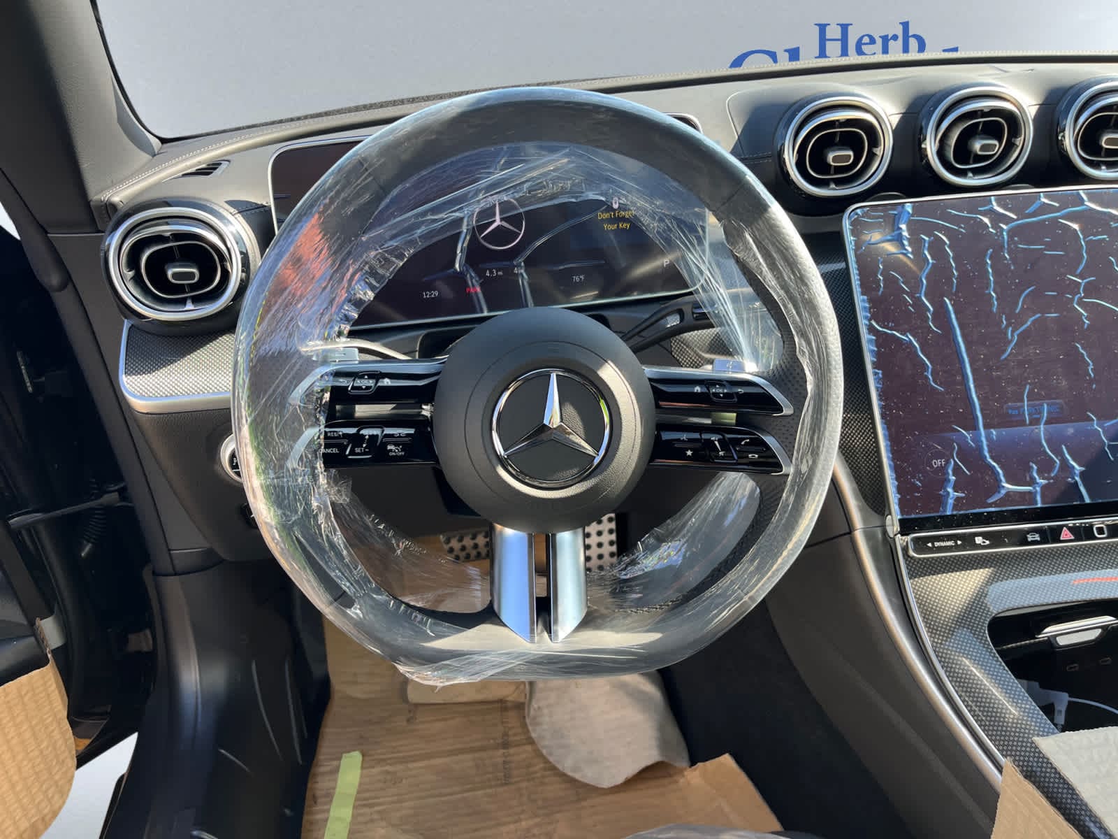 new 2025 Mercedes-Benz CLE 300 car