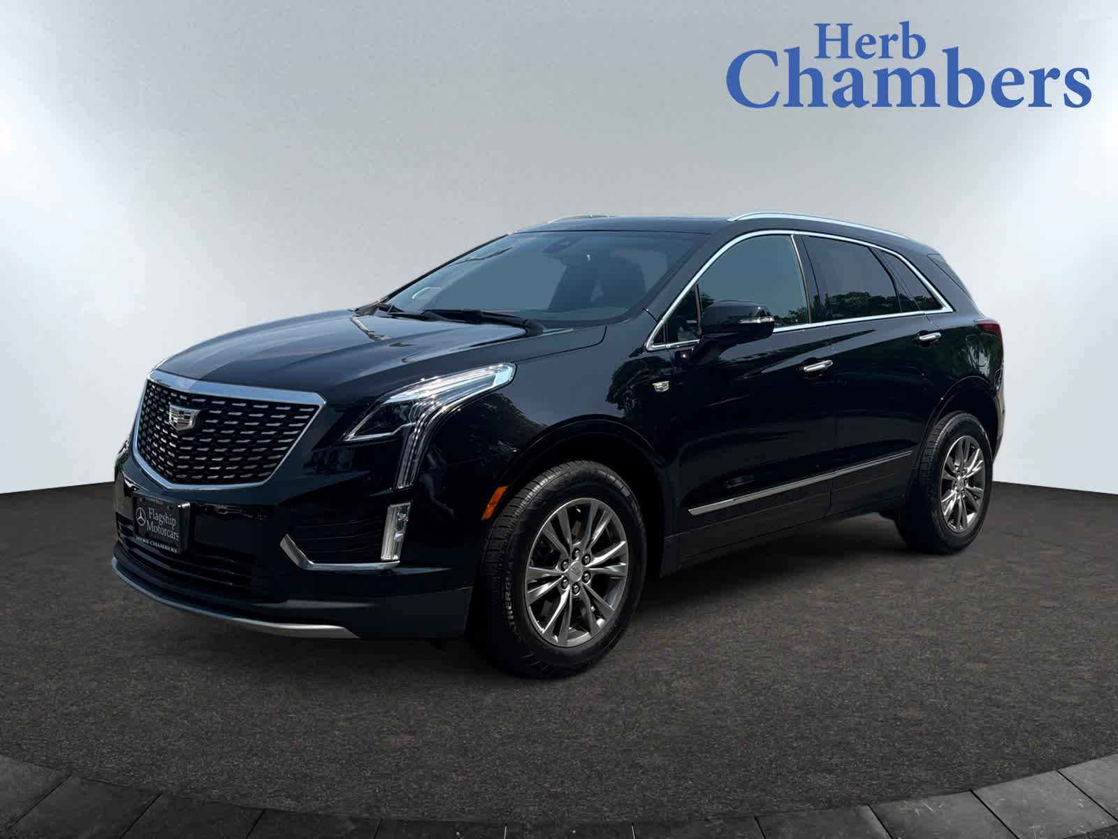 used 2023 Cadillac XT5 car, priced at $30,999
