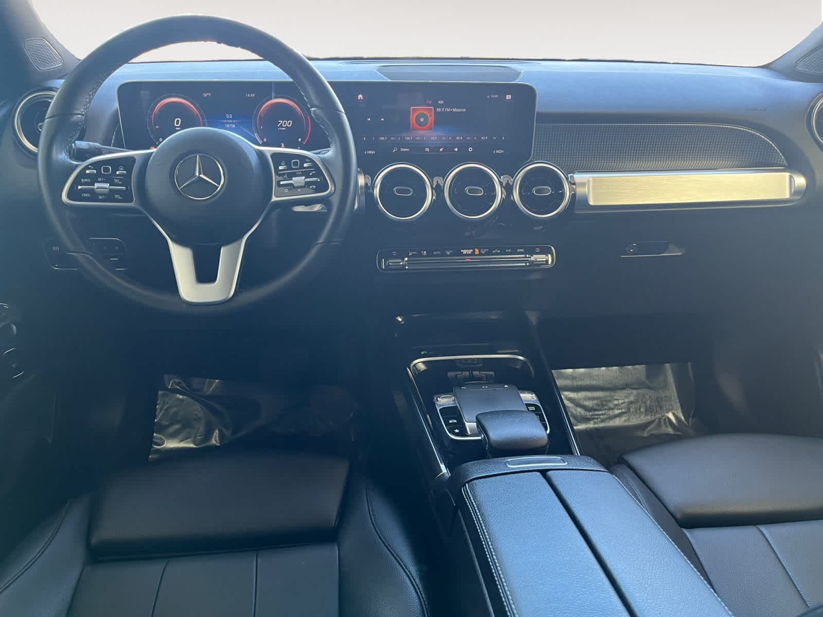 used 2020 Mercedes-Benz GLB 250 car, priced at $32,998