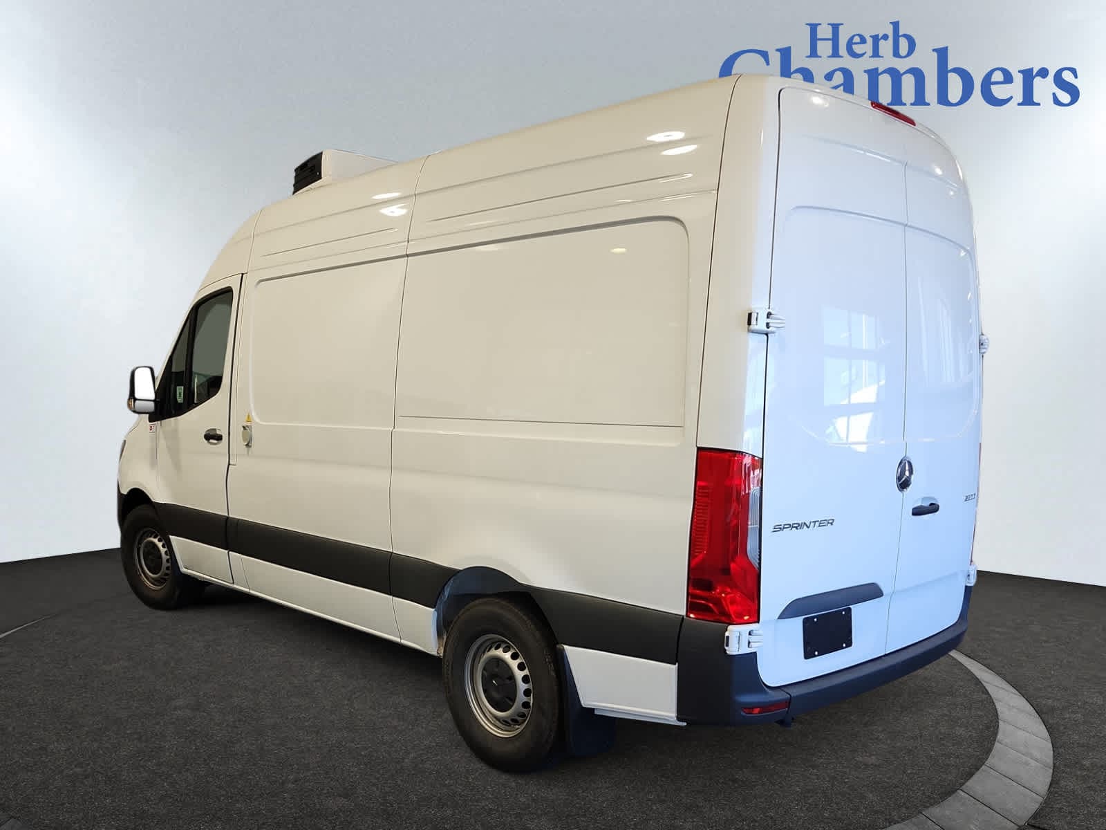 new 2025 Mercedes-Benz Sprinter car