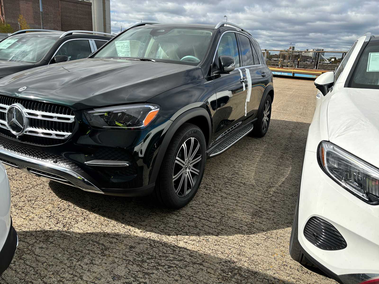 new 2025 Mercedes-Benz GLE 350 car