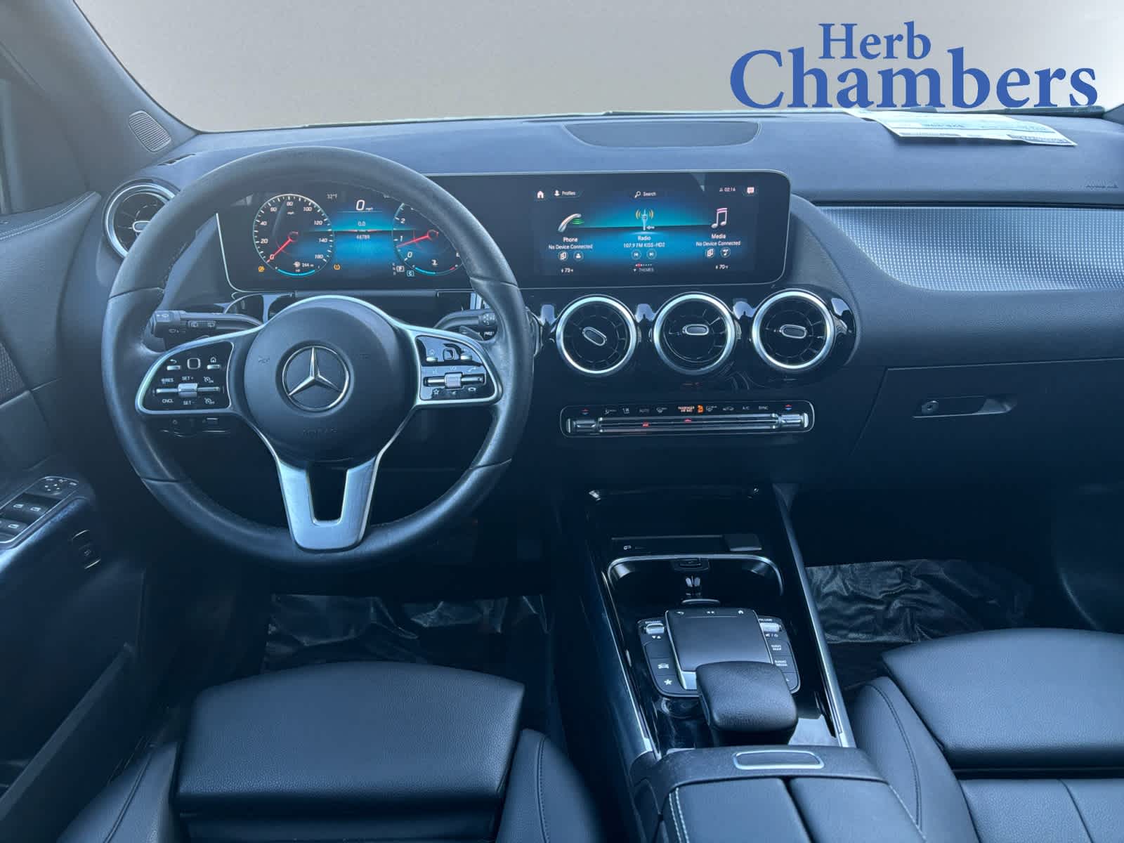 used 2021 Mercedes-Benz GLA 250 car, priced at $27,398