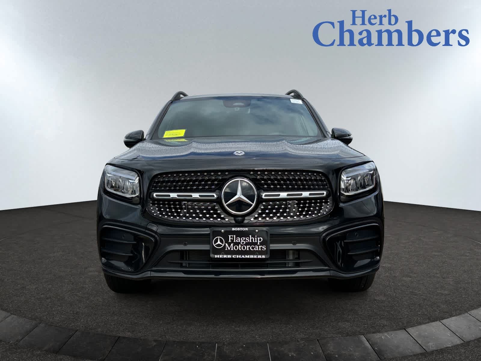 new 2024 Mercedes-Benz GLB 250 car