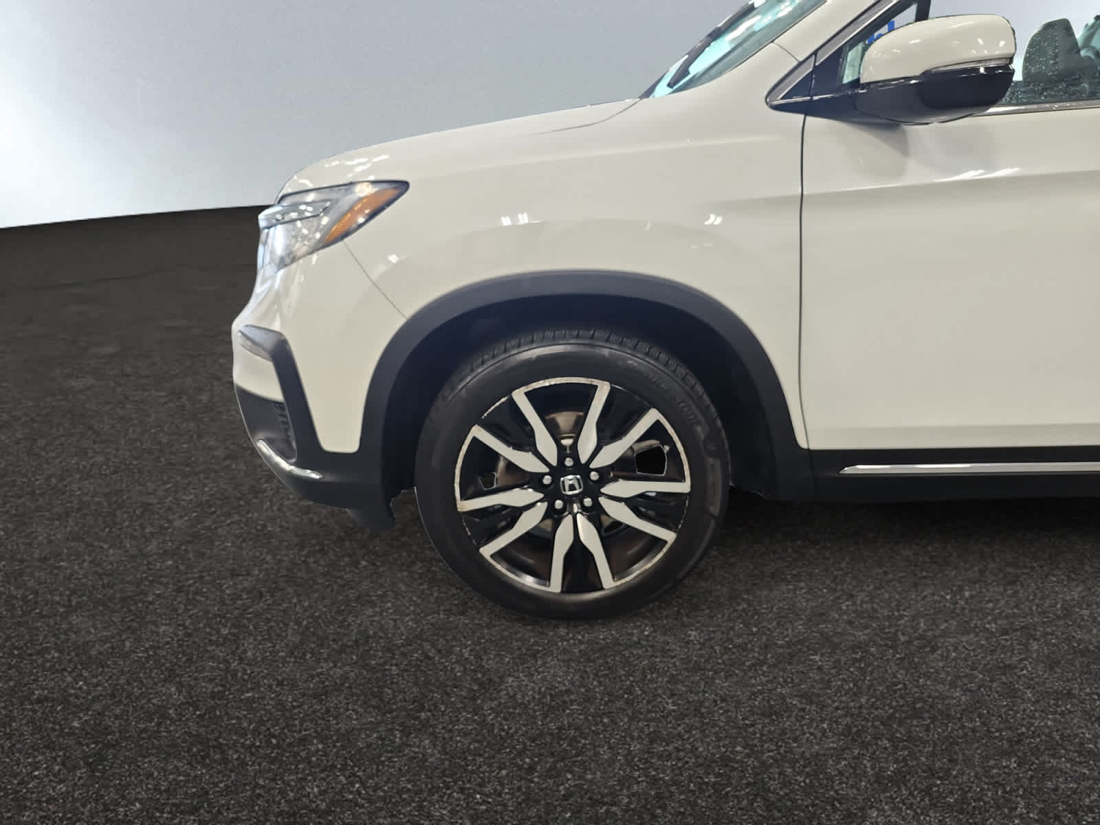 used 2020 Honda Pilot car, priced at $27,997