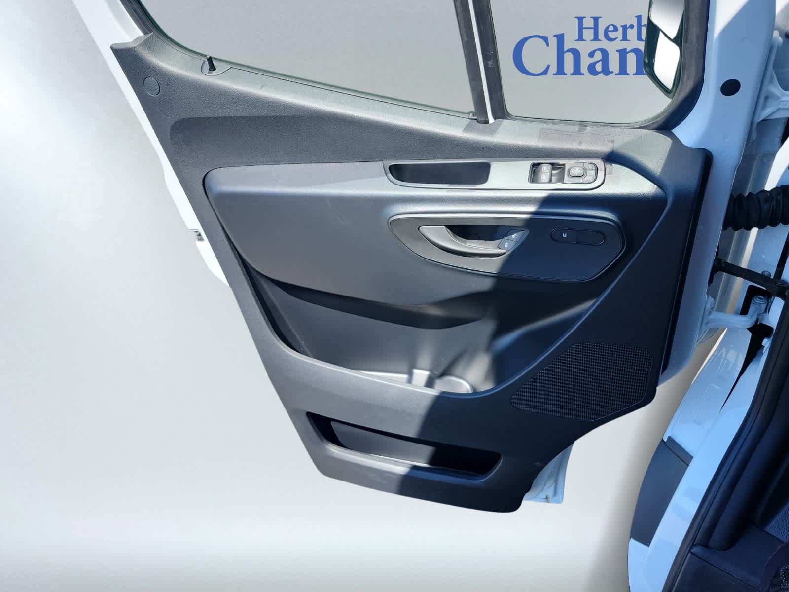 new 2025 Mercedes-Benz Sprinter car