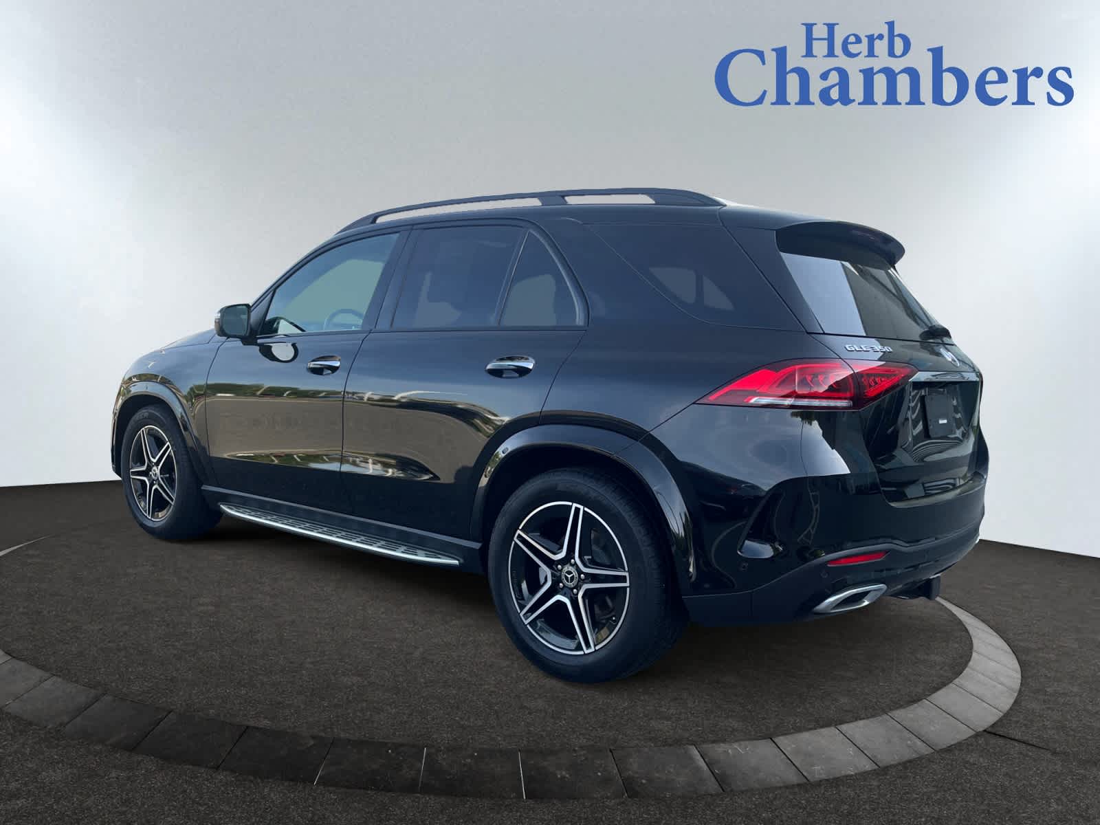 used 2021 Mercedes-Benz GLE 350 car, priced at $41,999