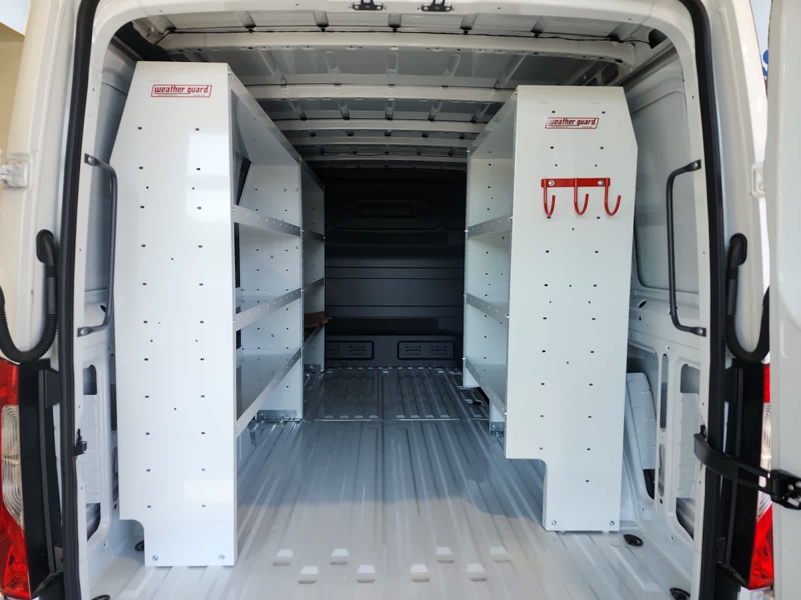 new 2025 Mercedes-Benz Sprinter car