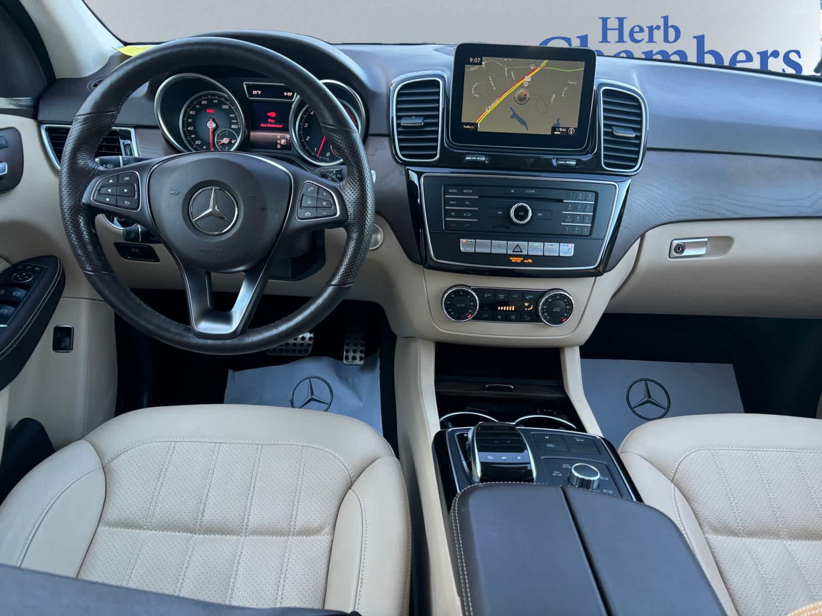 used 2019 Mercedes-Benz GLE 400 car, priced at $35,499