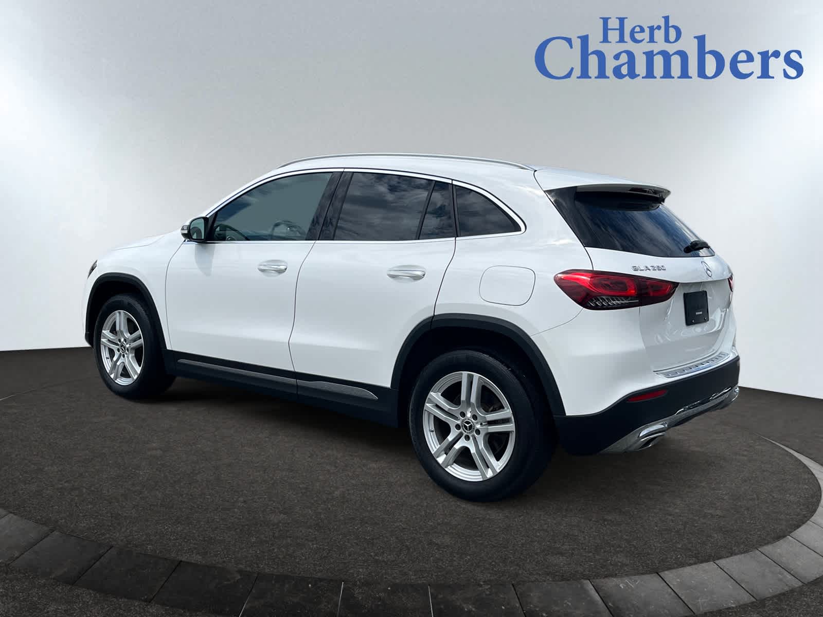 used 2023 Mercedes-Benz GLA 250 car, priced at $32,598