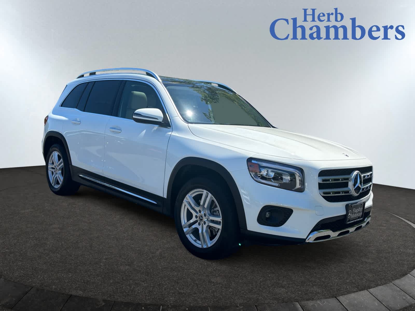 used 2022 Mercedes-Benz GLB 250 car, priced at $32,398