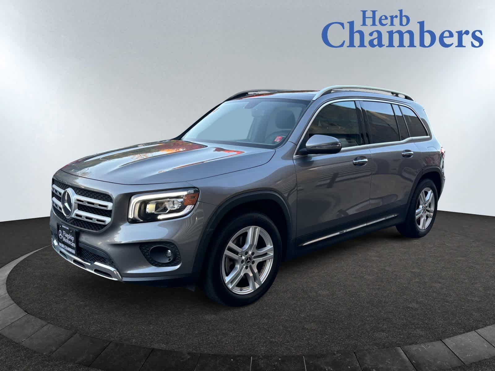 used 2021 Mercedes-Benz GLB 250 car, priced at $32,598