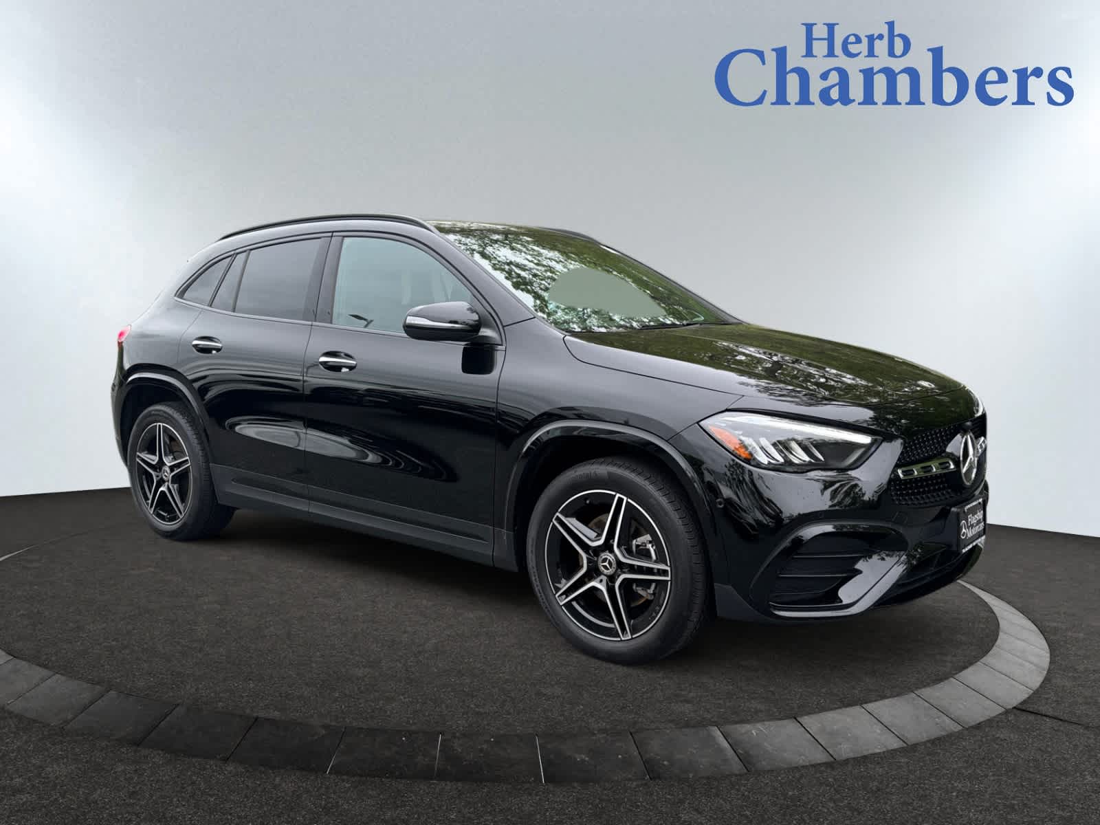used 2025 Mercedes-Benz GLA 250 car, priced at $48,998