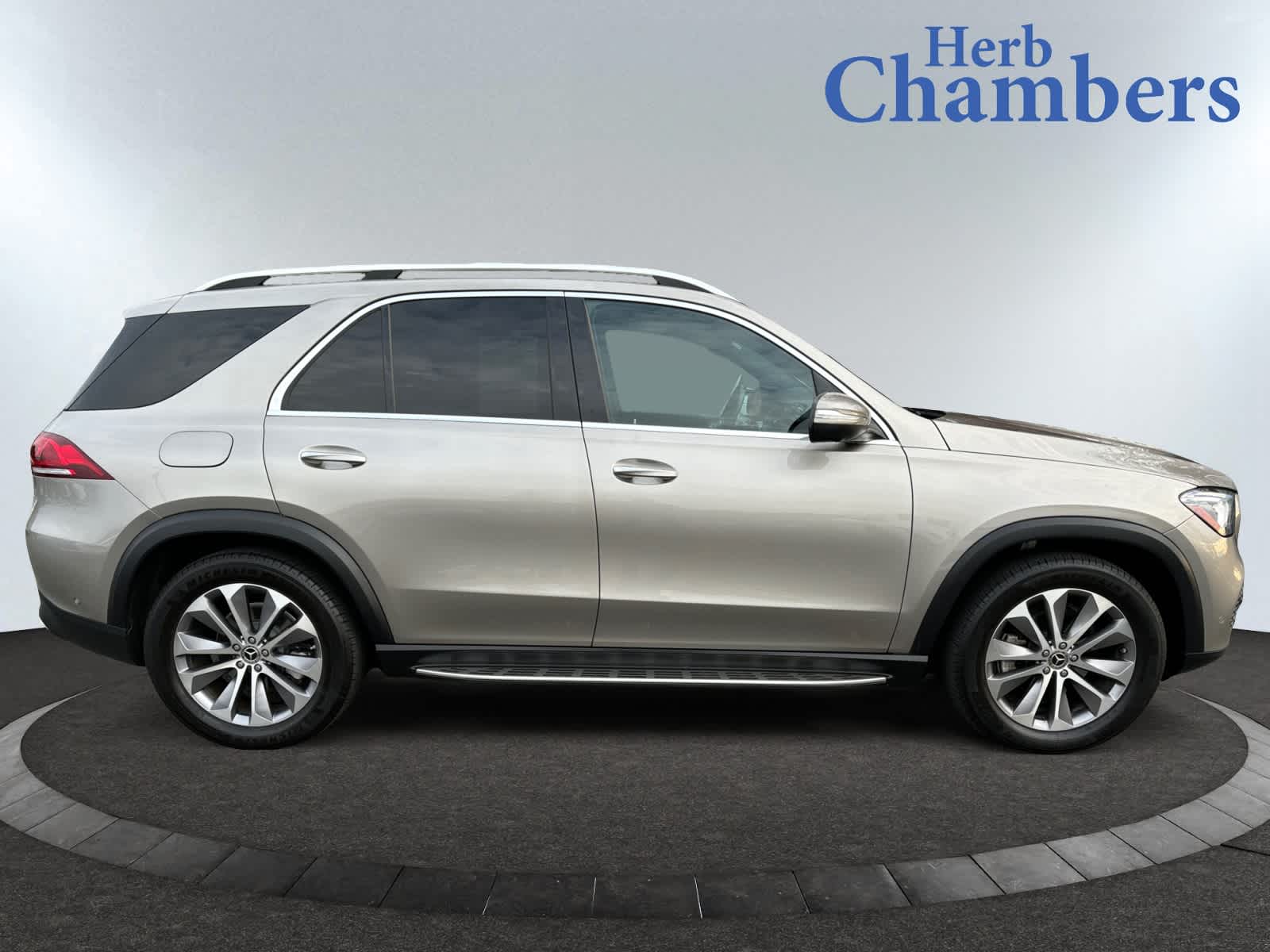 used 2021 Mercedes-Benz GLE 350 car, priced at $43,498