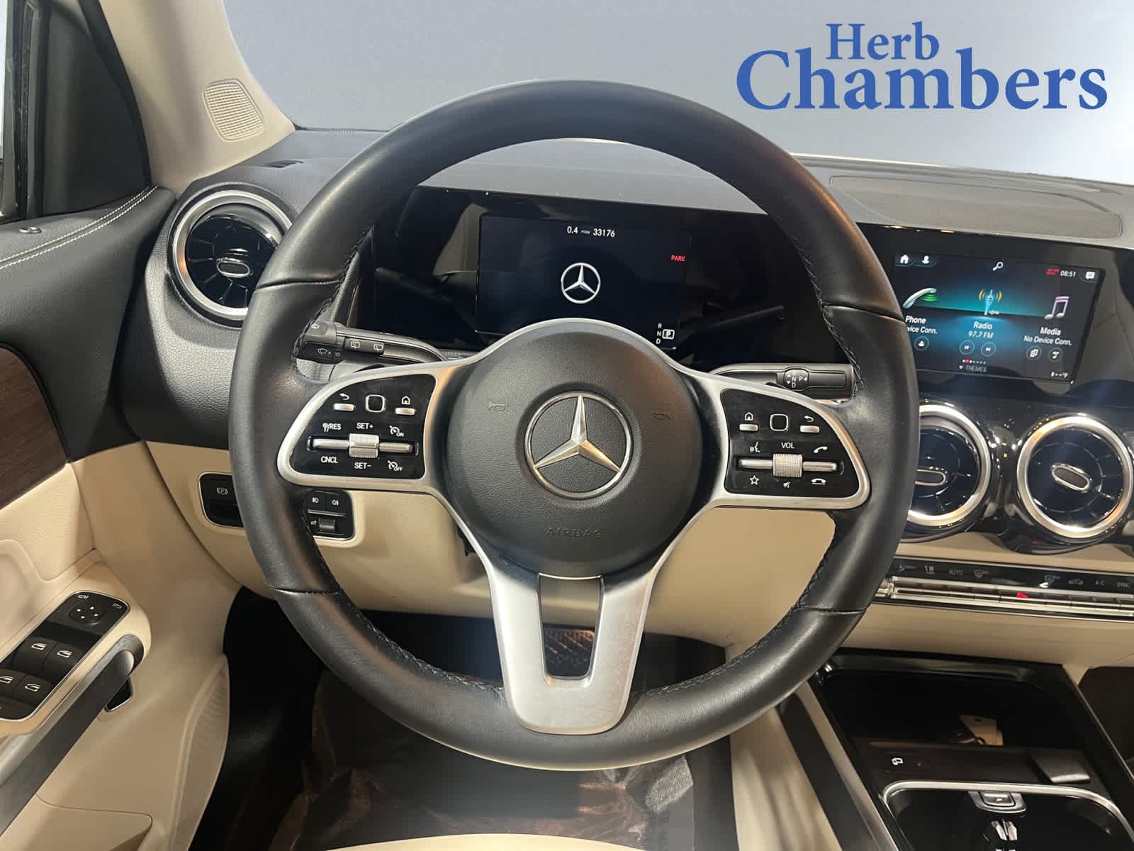 used 2020 Mercedes-Benz GLB 250 car, priced at $27,998