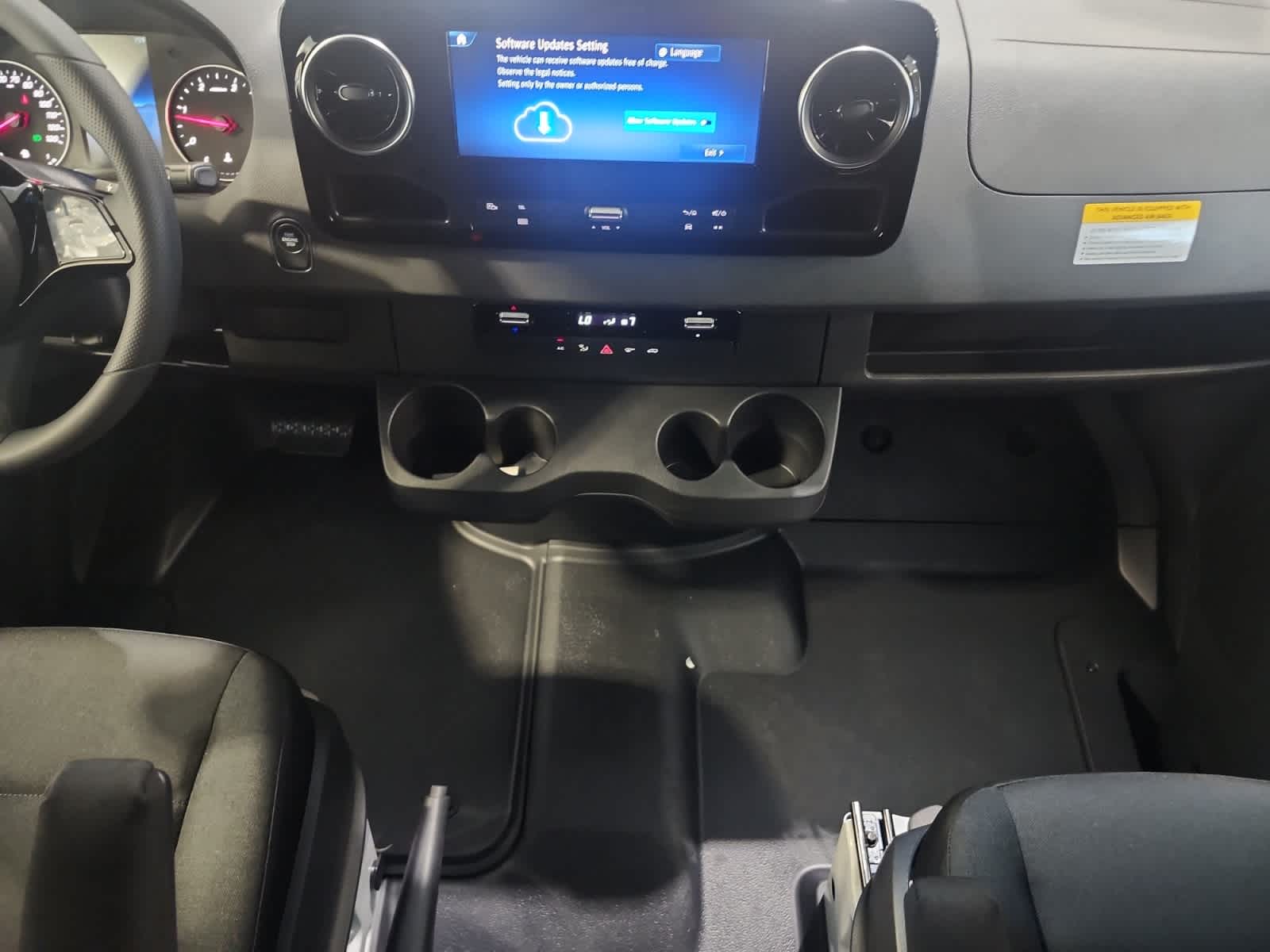 new 2025 Mercedes-Benz Sprinter car