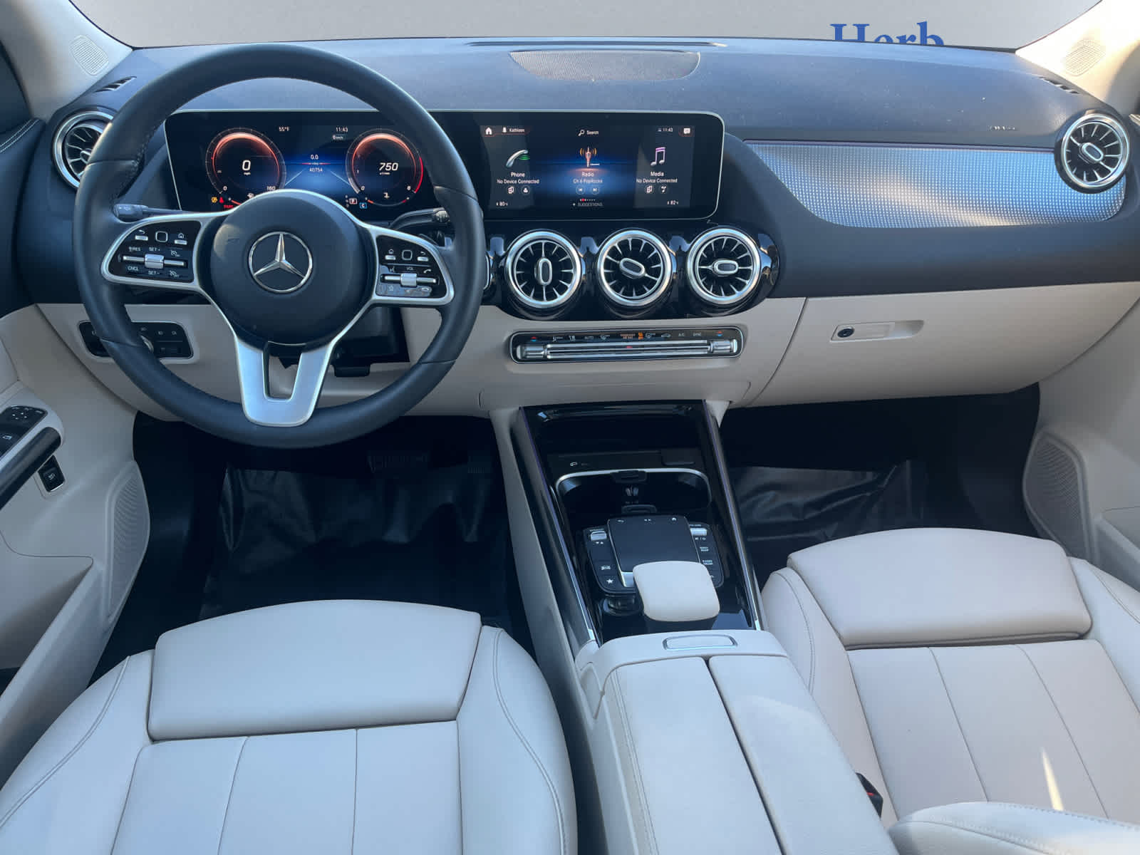 used 2021 Mercedes-Benz GLA 250 car, priced at $27,499