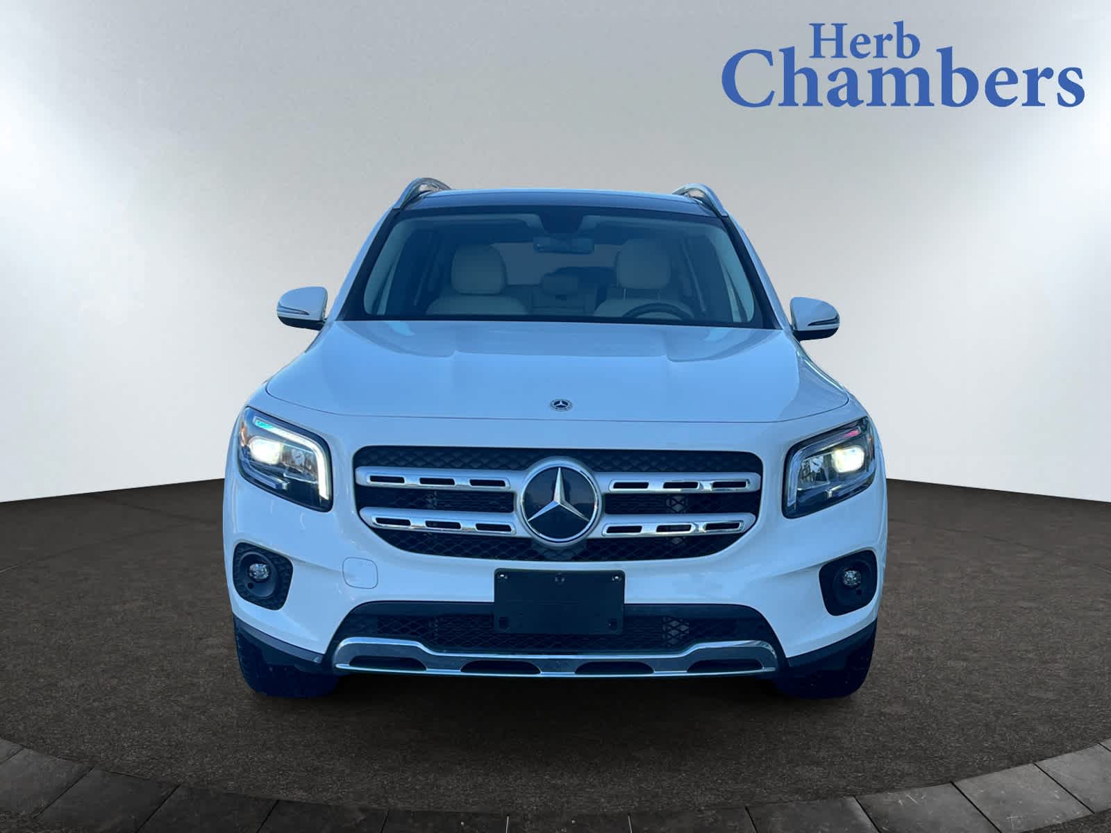 used 2021 Mercedes-Benz GLB 250 car, priced at $25,897