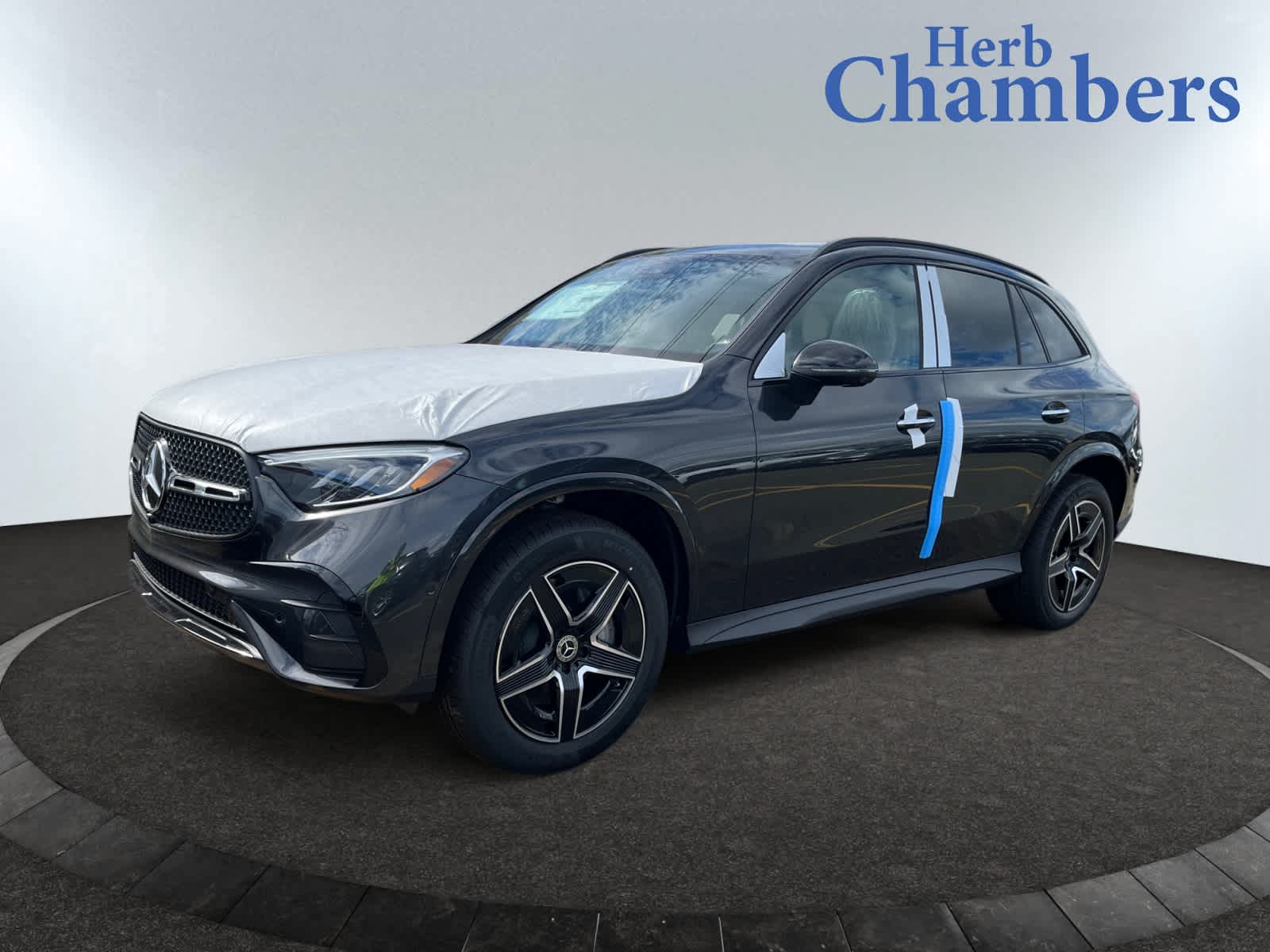 used 2025 Mercedes-Benz GLC 300 car, priced at $58,998